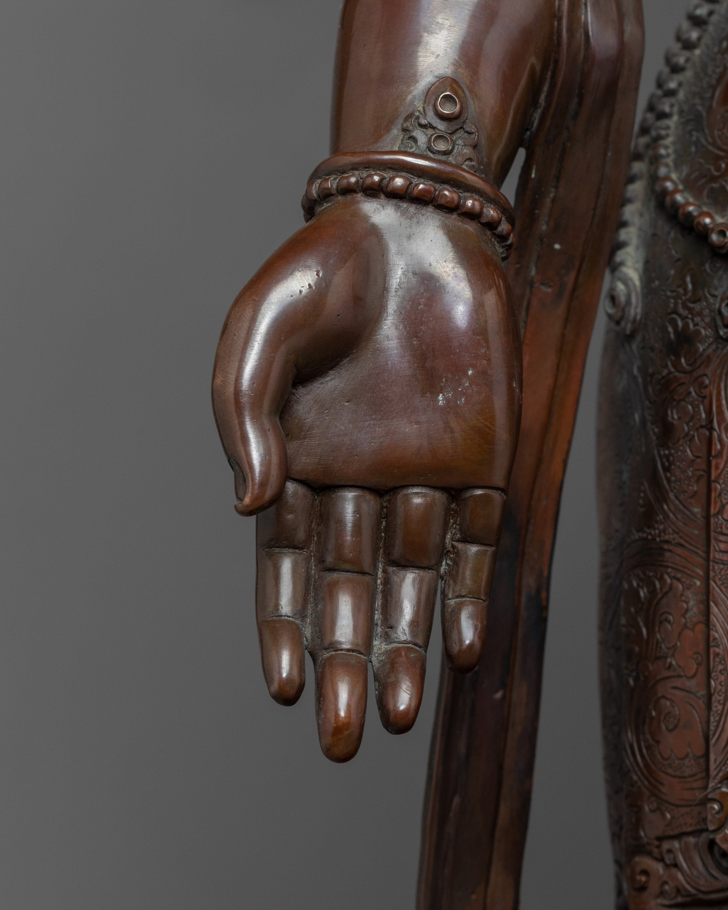 Himalayan Artwork For Chenrezig Mantra Benefits | Tibetan Buddha Sculpture For Mindfulness