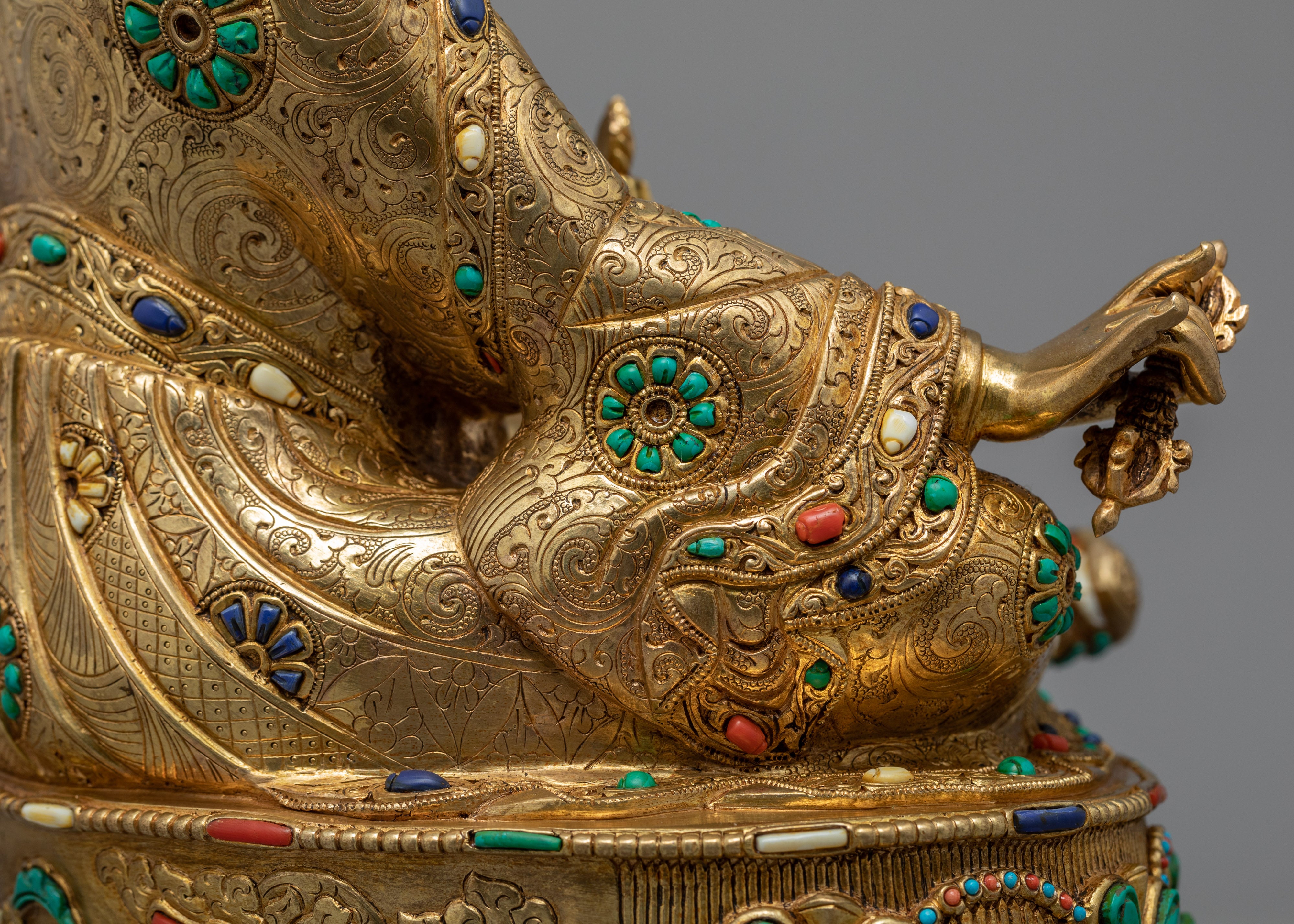 Padmasambhava Guru Rinpoche Mantra Sculpture | The Lotus Born Master Guru Rinpoche Figurine