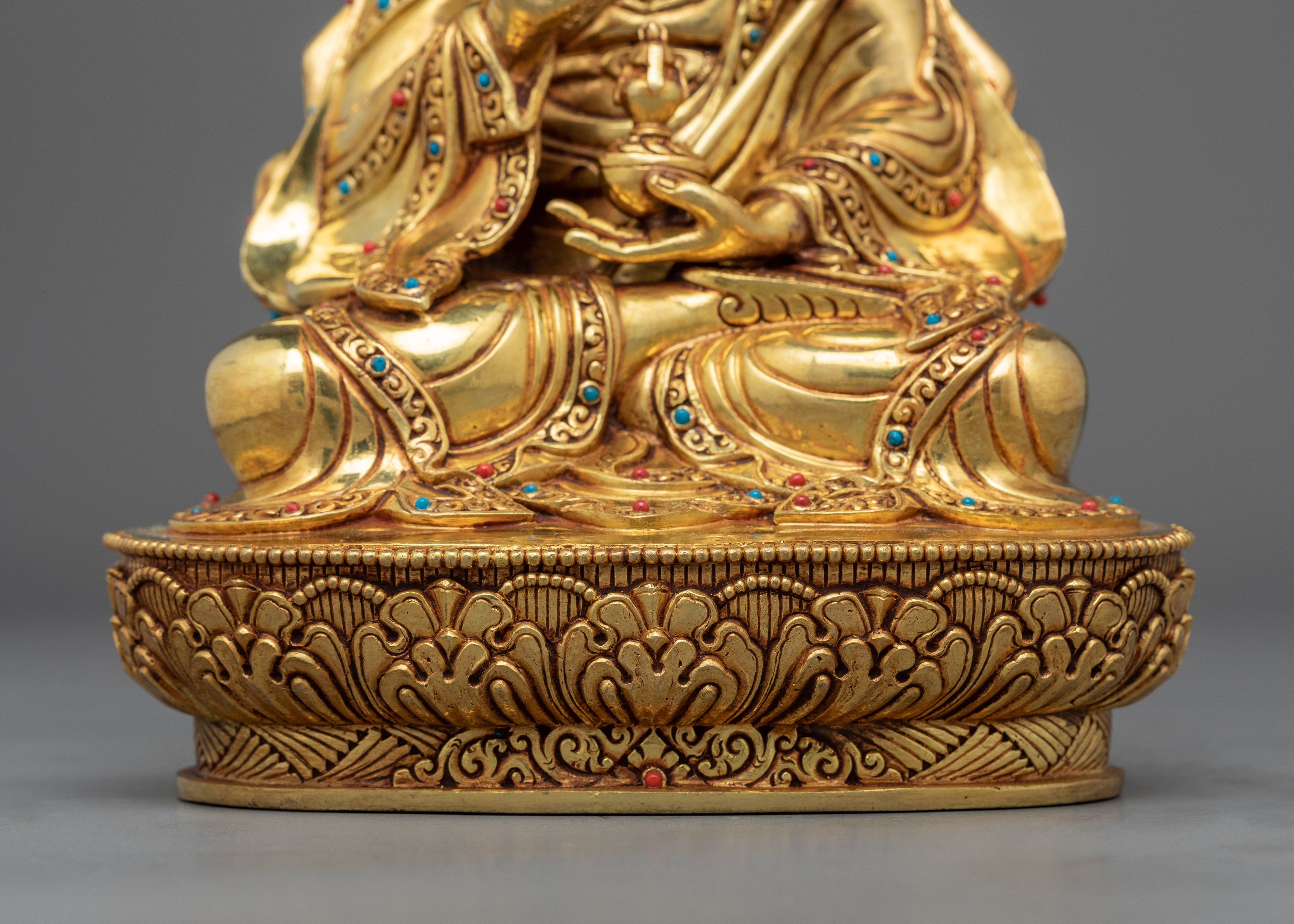 Guru Rinpoche Puja Statue | Gold-Gilded Himalayan Artwork