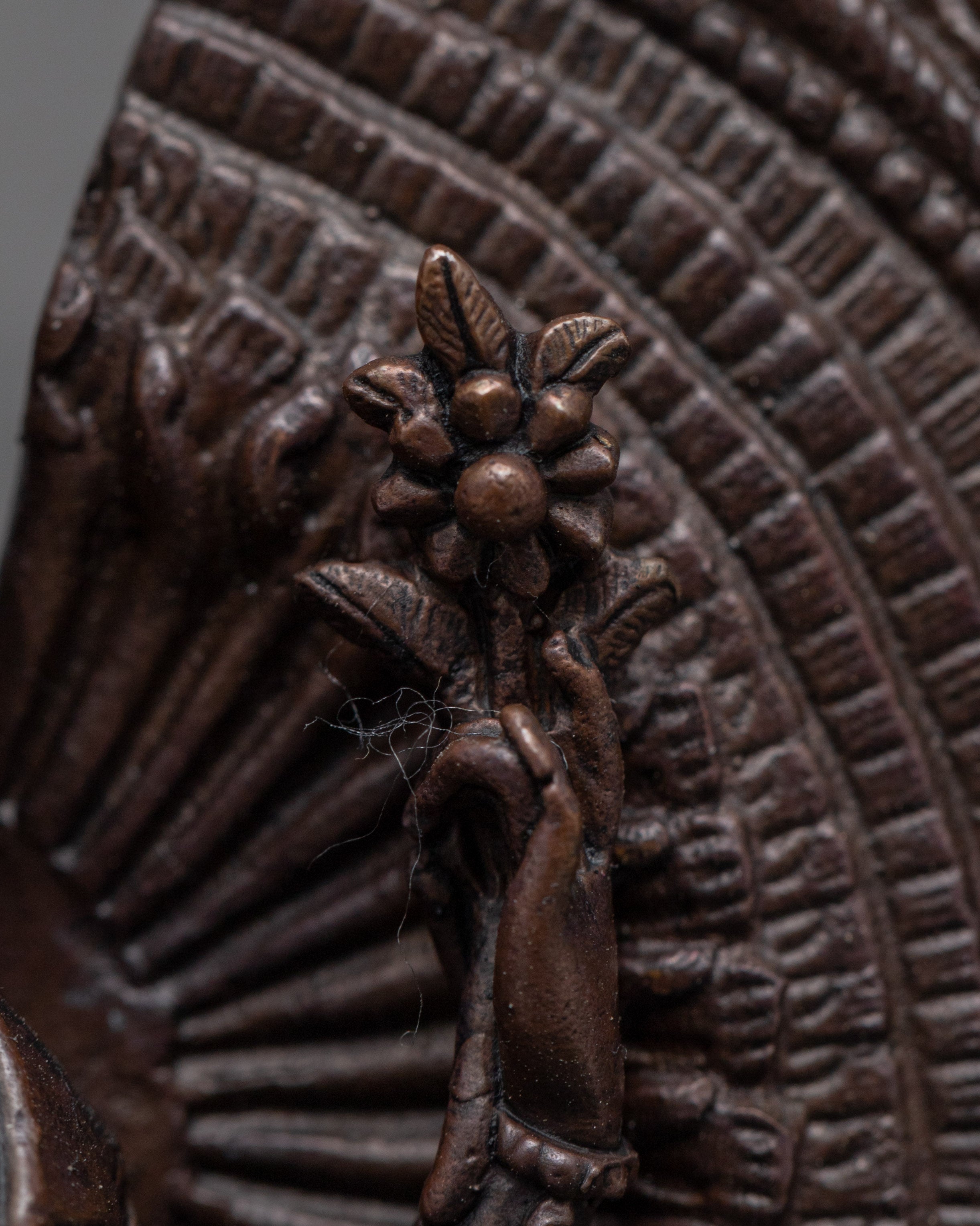 Mini 1000 Arm Chenrezig Statue | Himalayan Buddhism Artwork