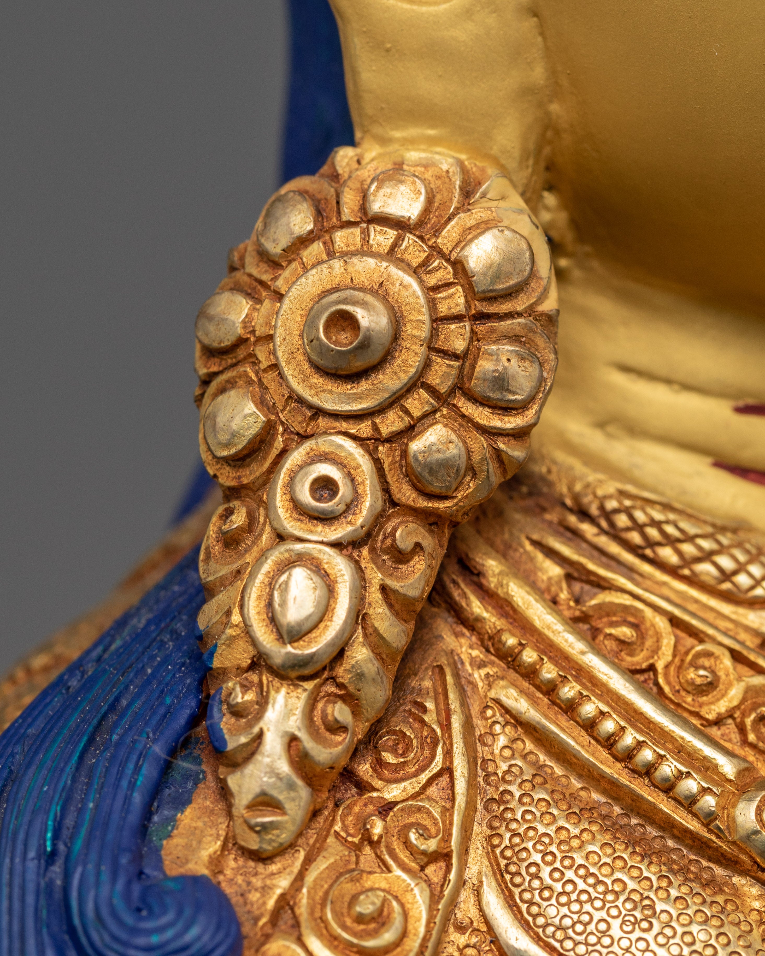 Tibetan Guru Rinpoche Statue | Buddhist Master Padmasambhava Art