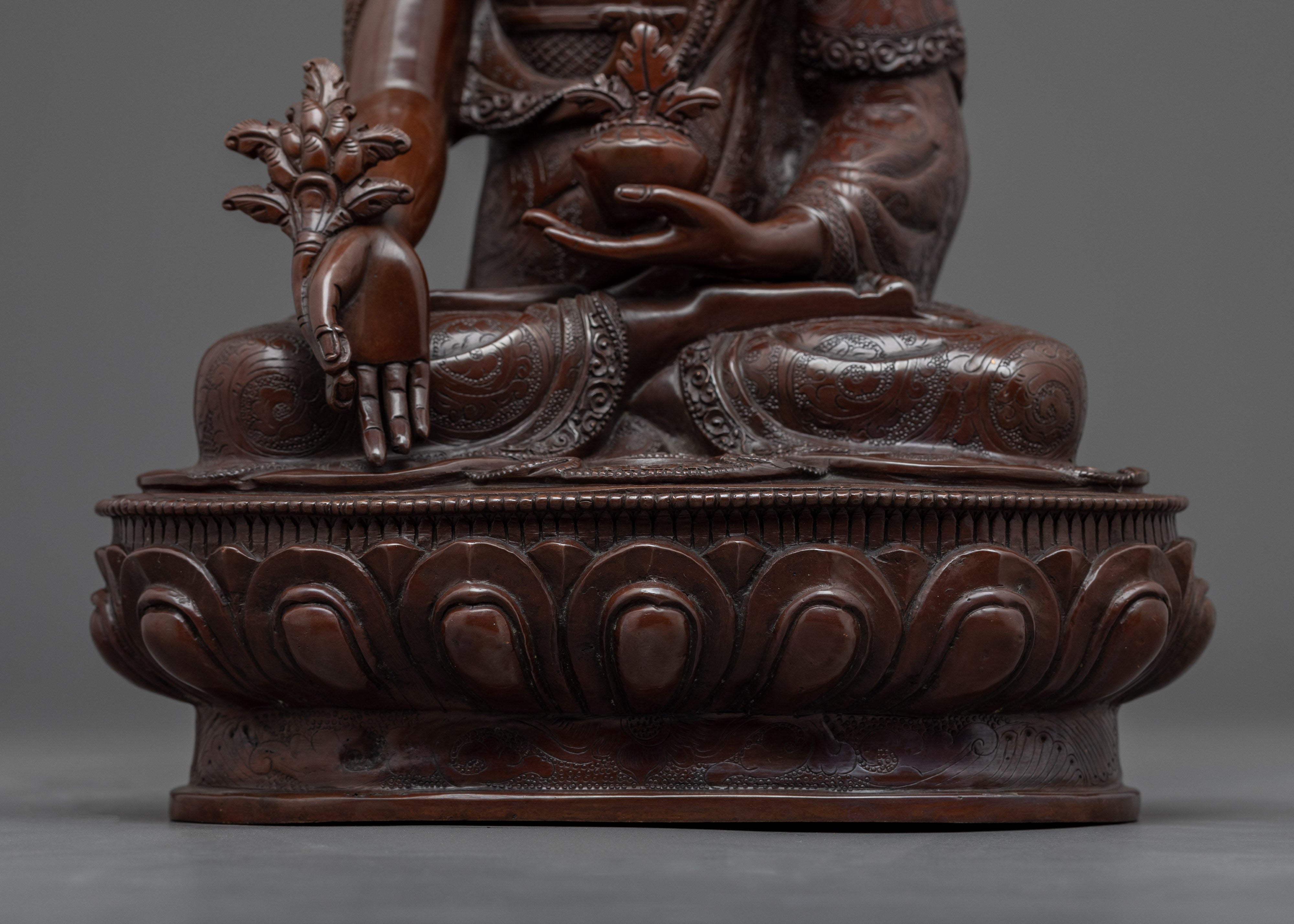 Healing Medicine Buddha Statue | Traditional Vajrayana Buddhist Artistry