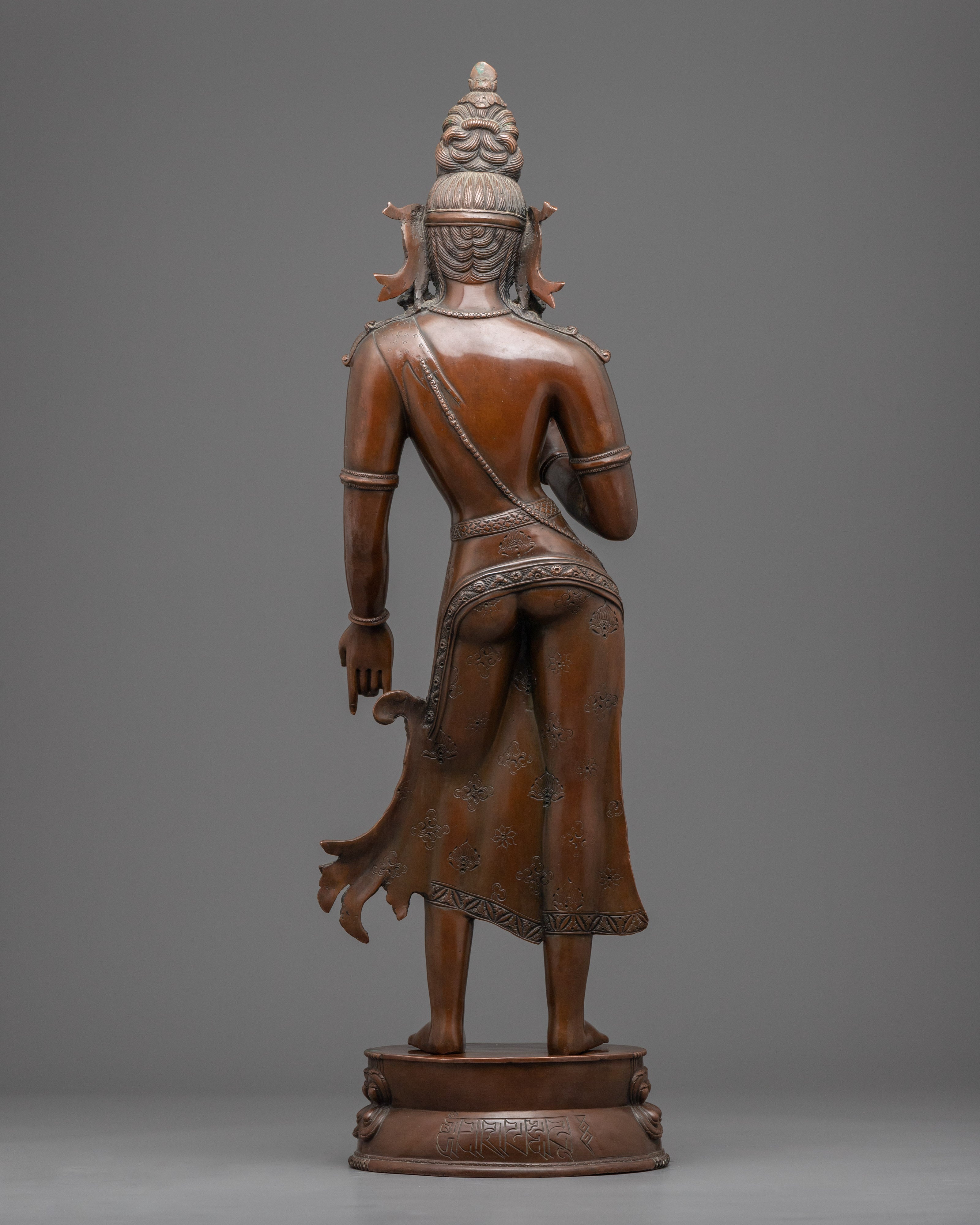 standing-bodhisattva-maitreya