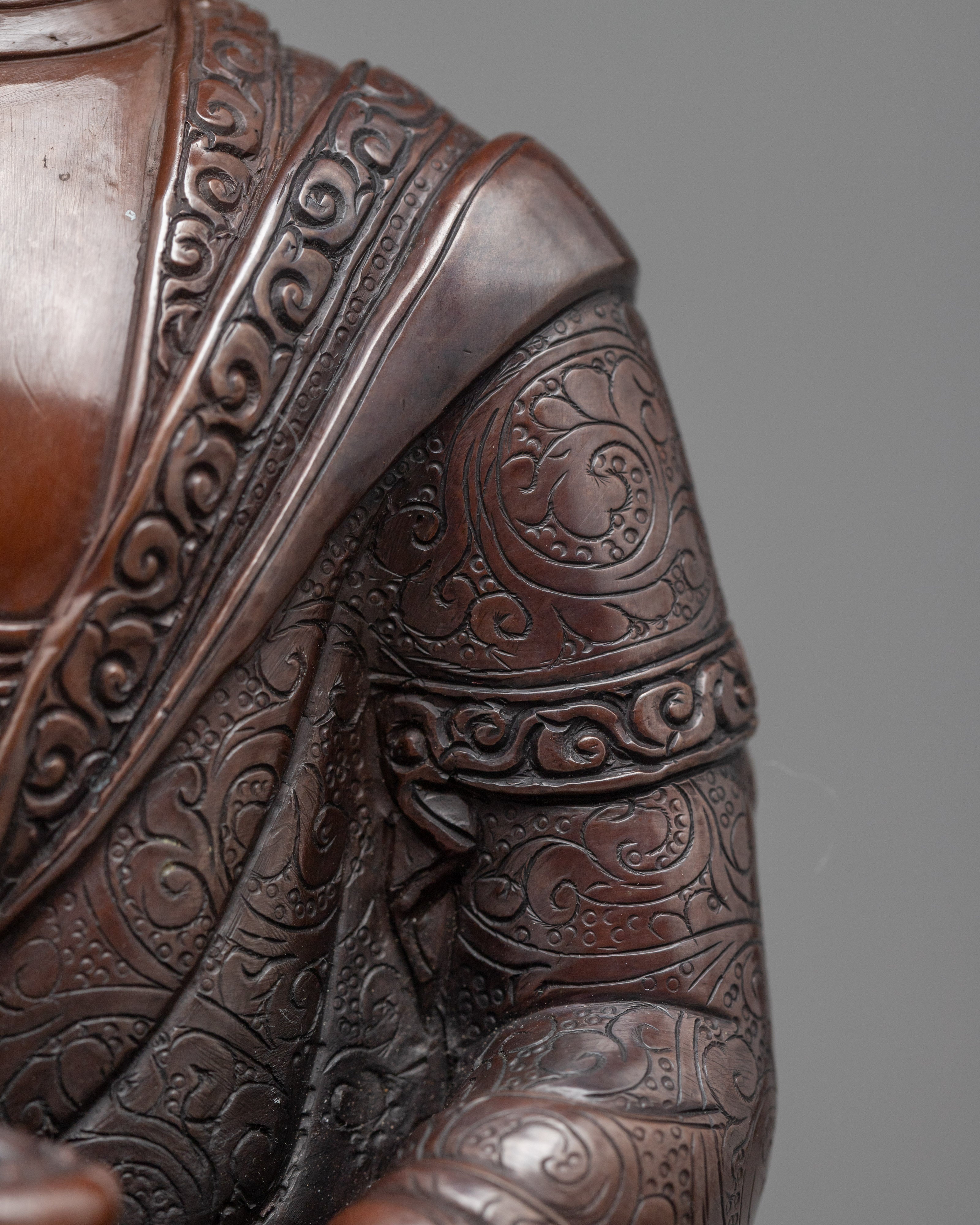 Historical Buddha Shakyamuni Sculpture | Hand Carved Statue for Meditation and Yoga