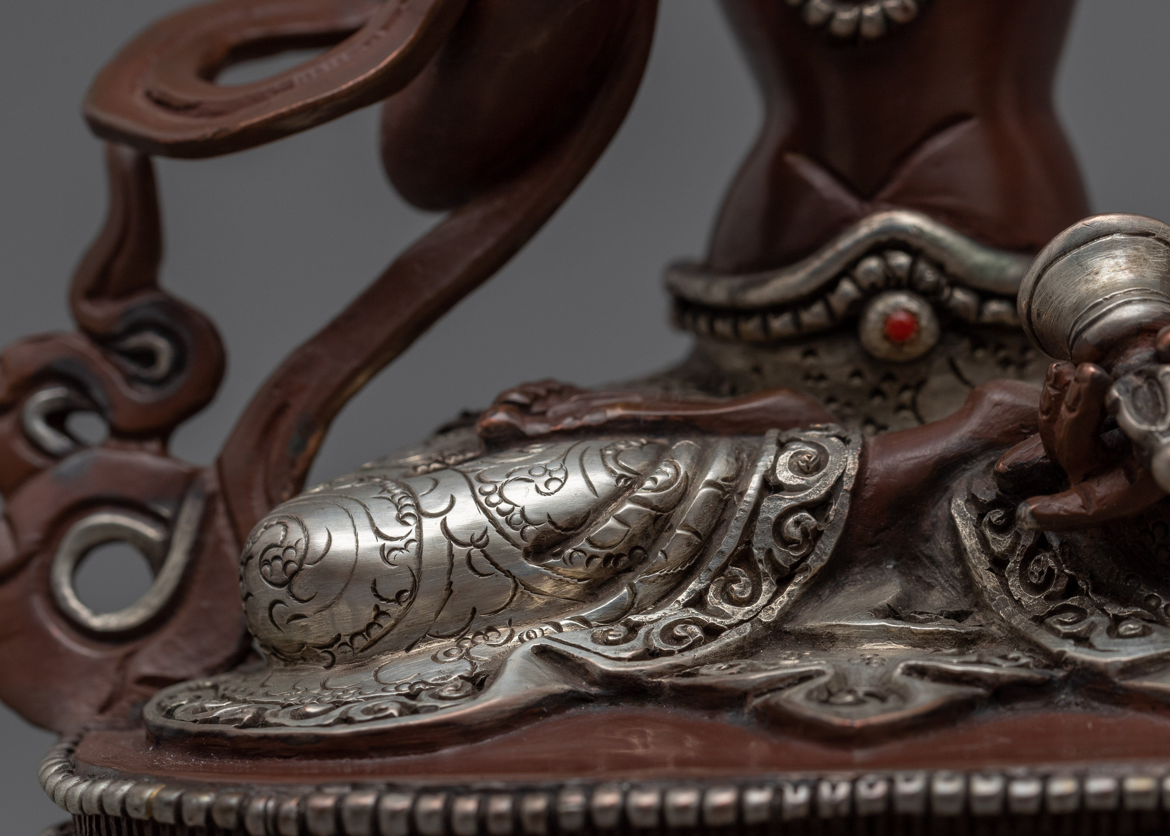 Vajrasattva's Om Vajrasattva Hum Mantra | 24k Gold Gilded Sculpture