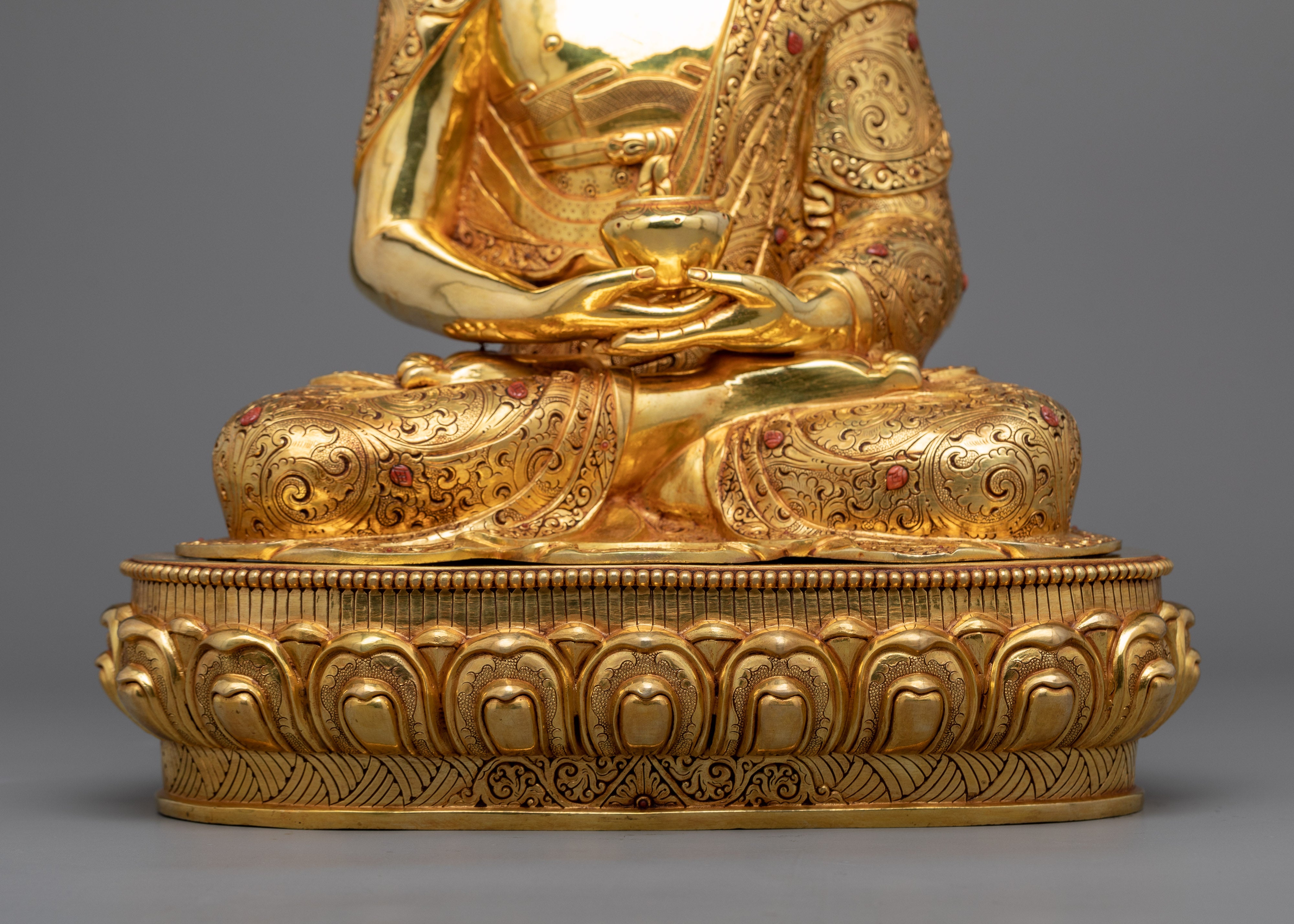 Amitahba Buddha Statue | Experience Infinite Light and Compassion