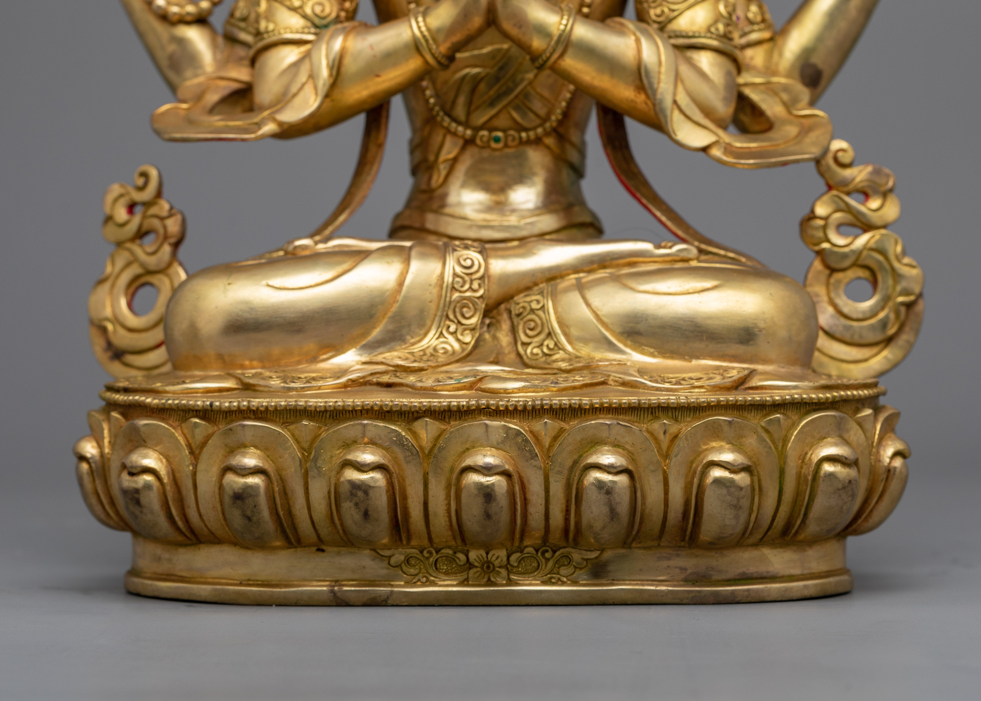 Magnificent Buddhist Avalokiteshvara Statue | Invoke the Compassion of Chenrezig
