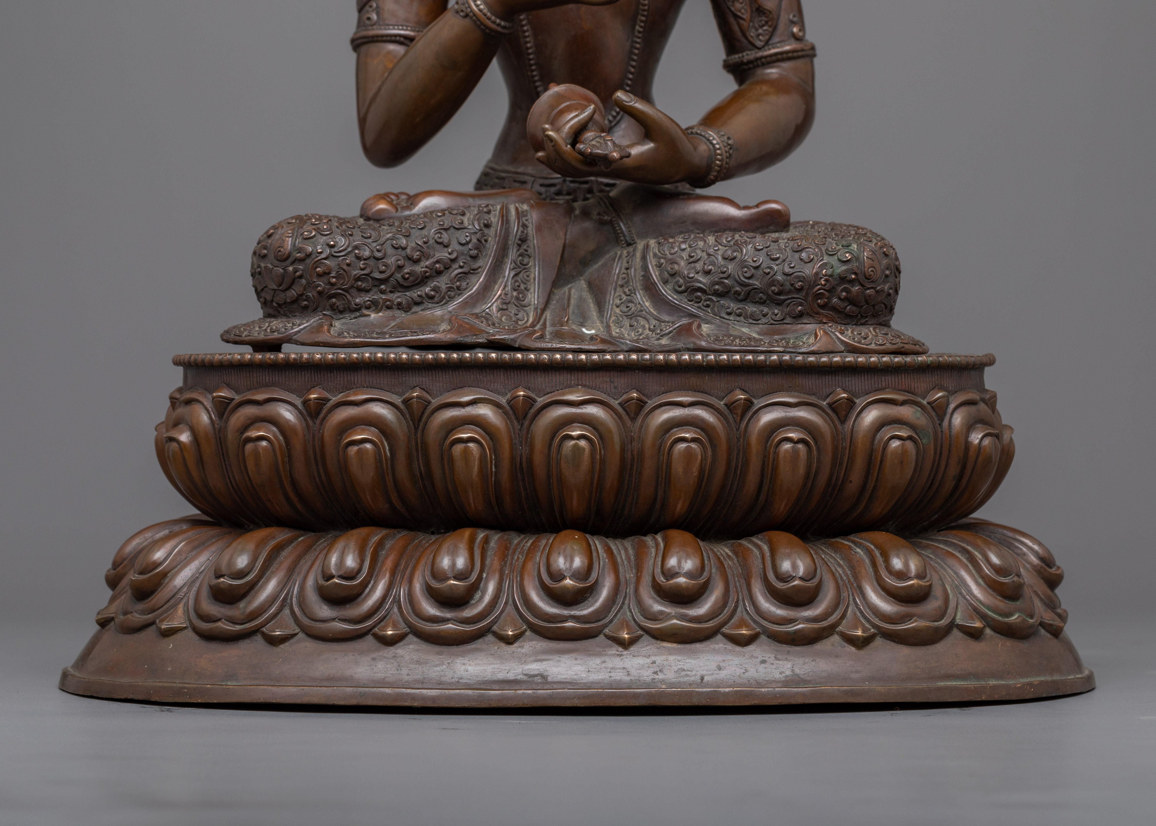 Mantra Vajrasattva Statue | A Symbol of Purification and Spiritual Transformation