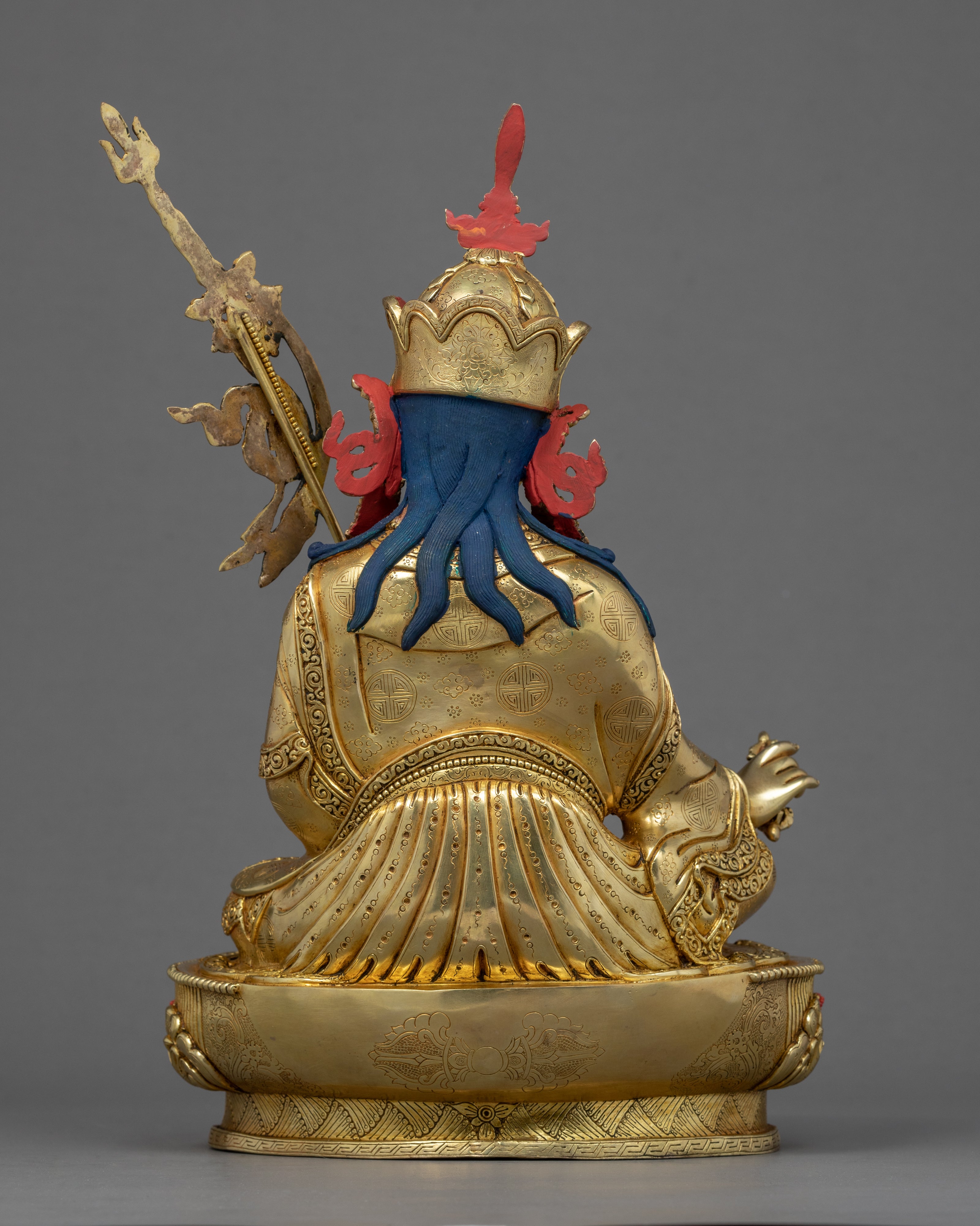 Guru Rinpoche Sculpture | Traditional Himalayan Art
