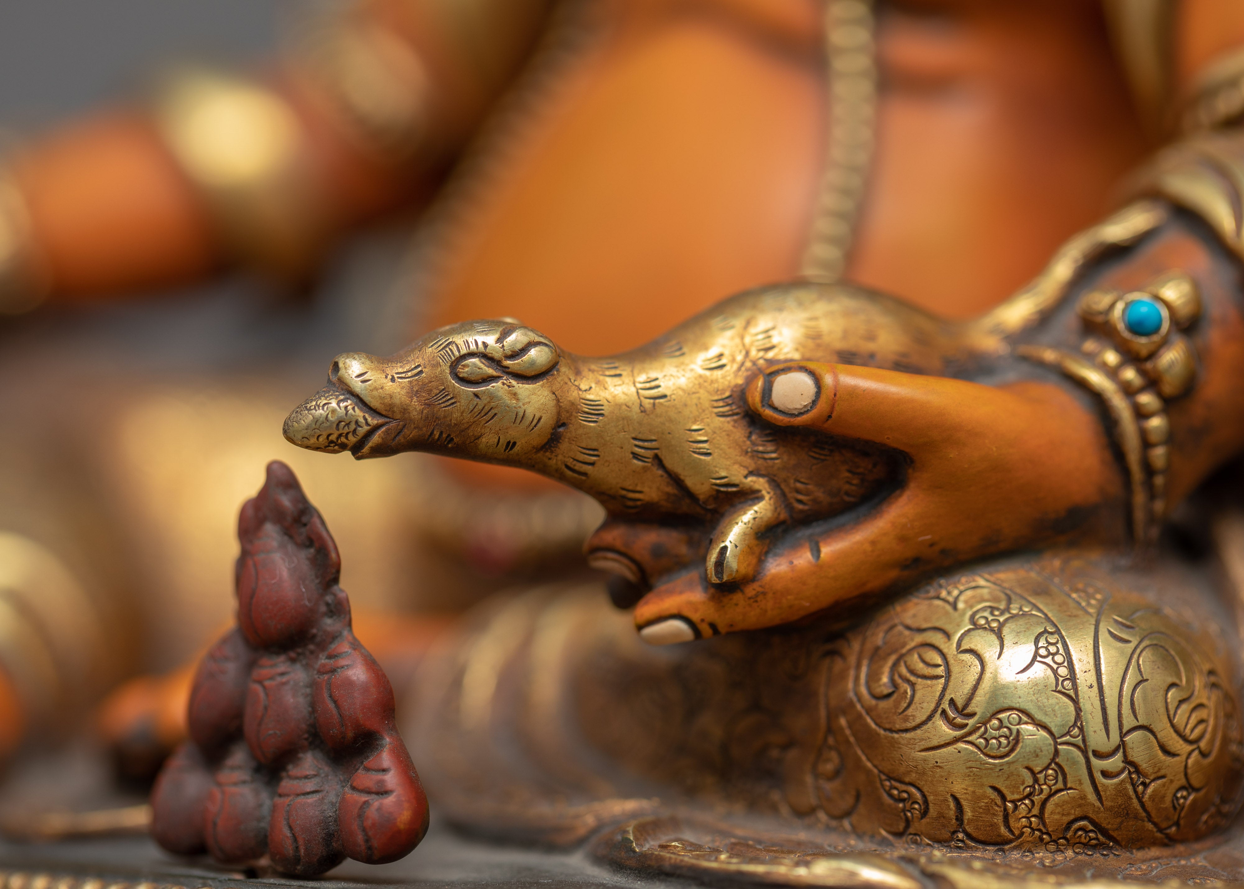 Yellow Dzambhala Sculpture | Buddhist Wealth Deity