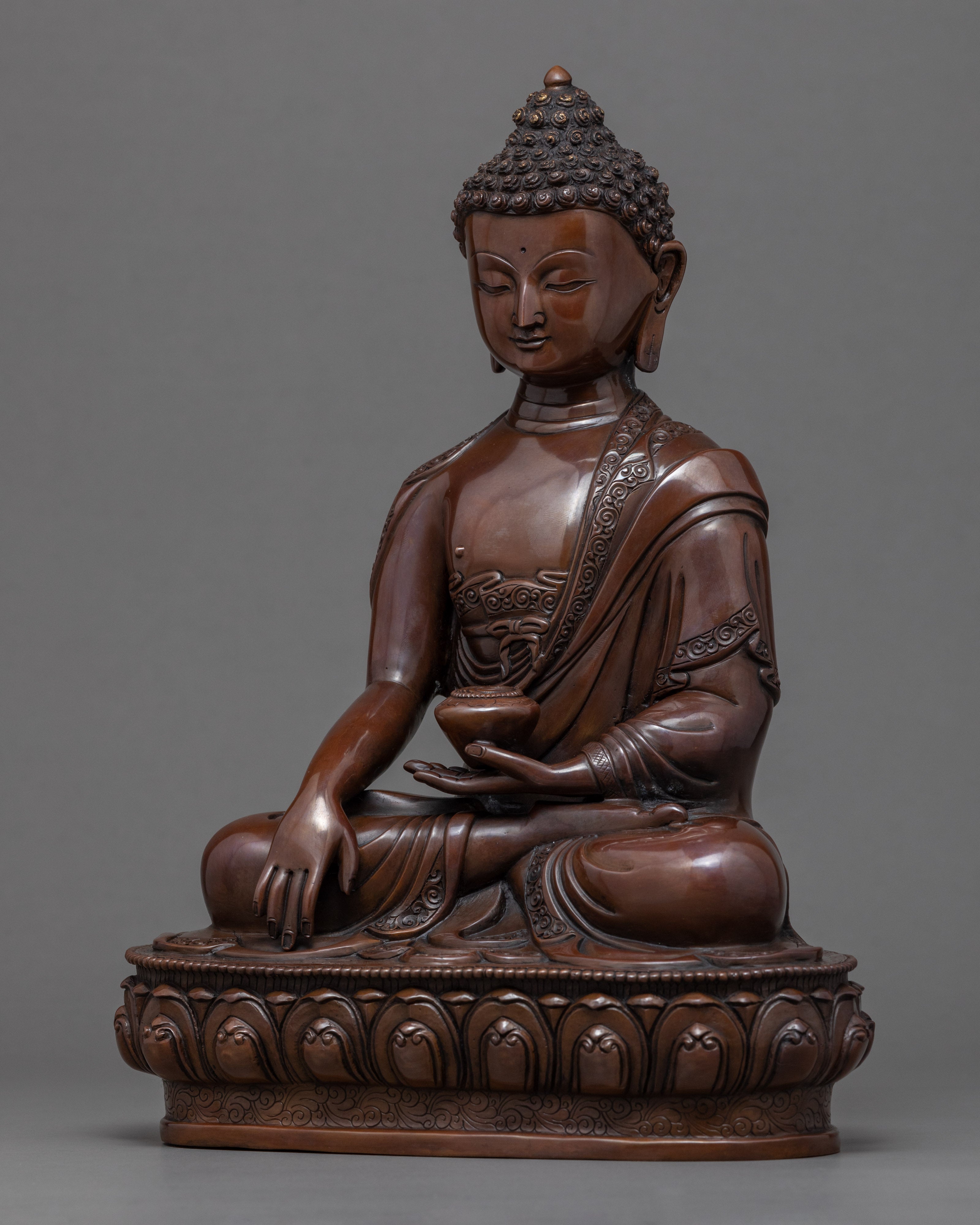 Tibetan Shakyamuni Buddha Statue | Traditional Buddhist Sculpture