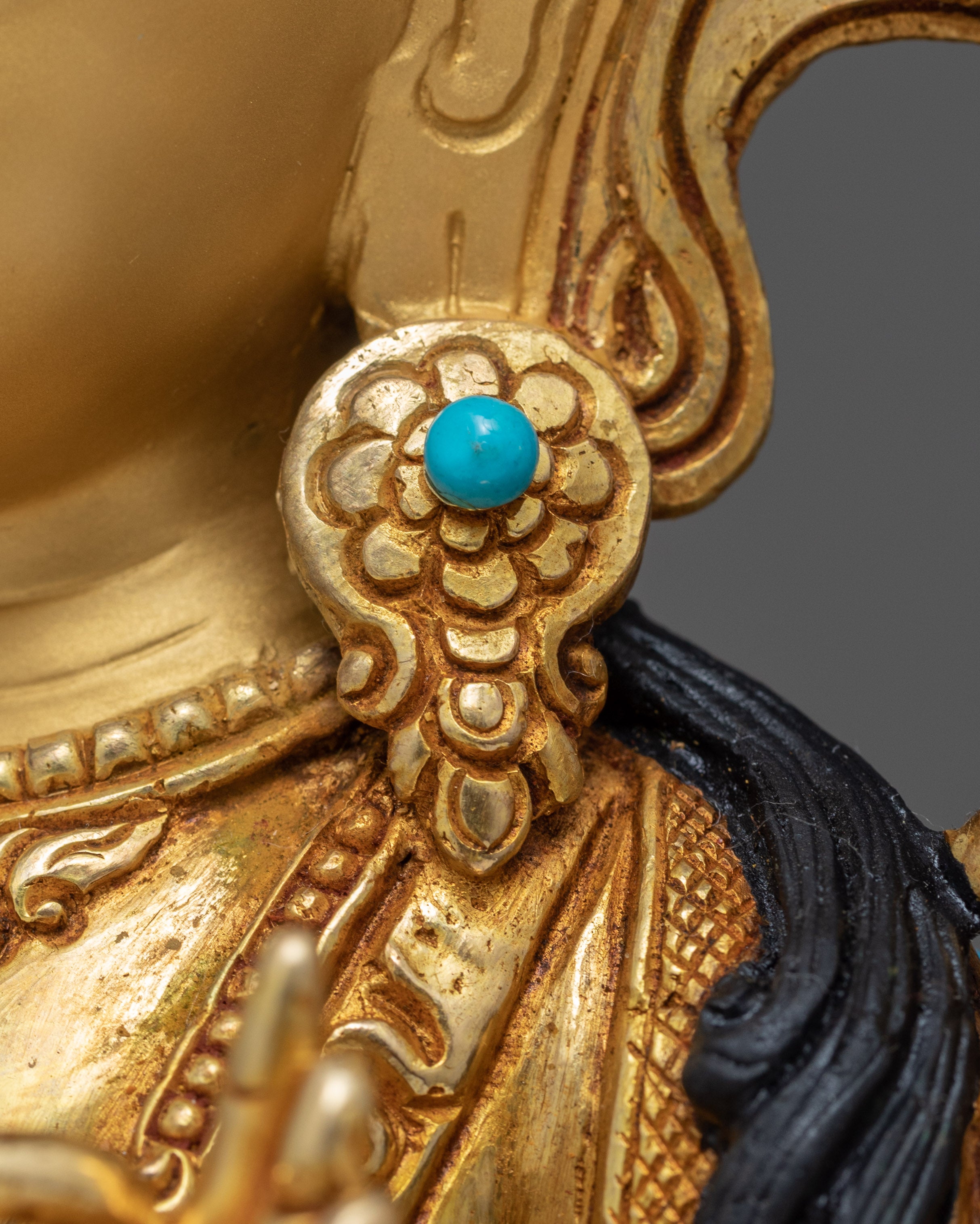 Manjushri Gold Statue | Bodhisattva Wisdom Deity in Buddhism