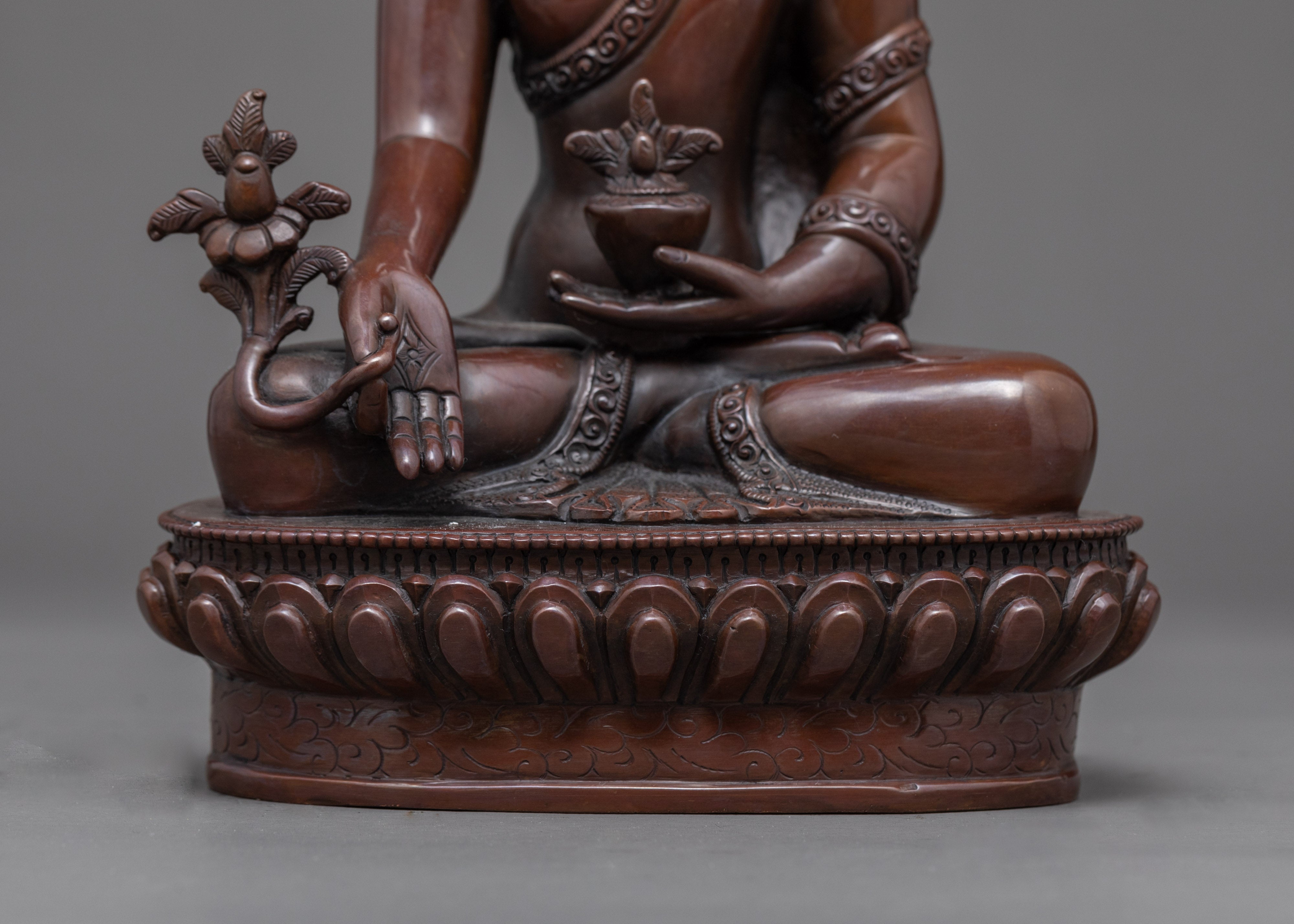 Healing Medicine Buddha | Traditional Buddhist Sculpture