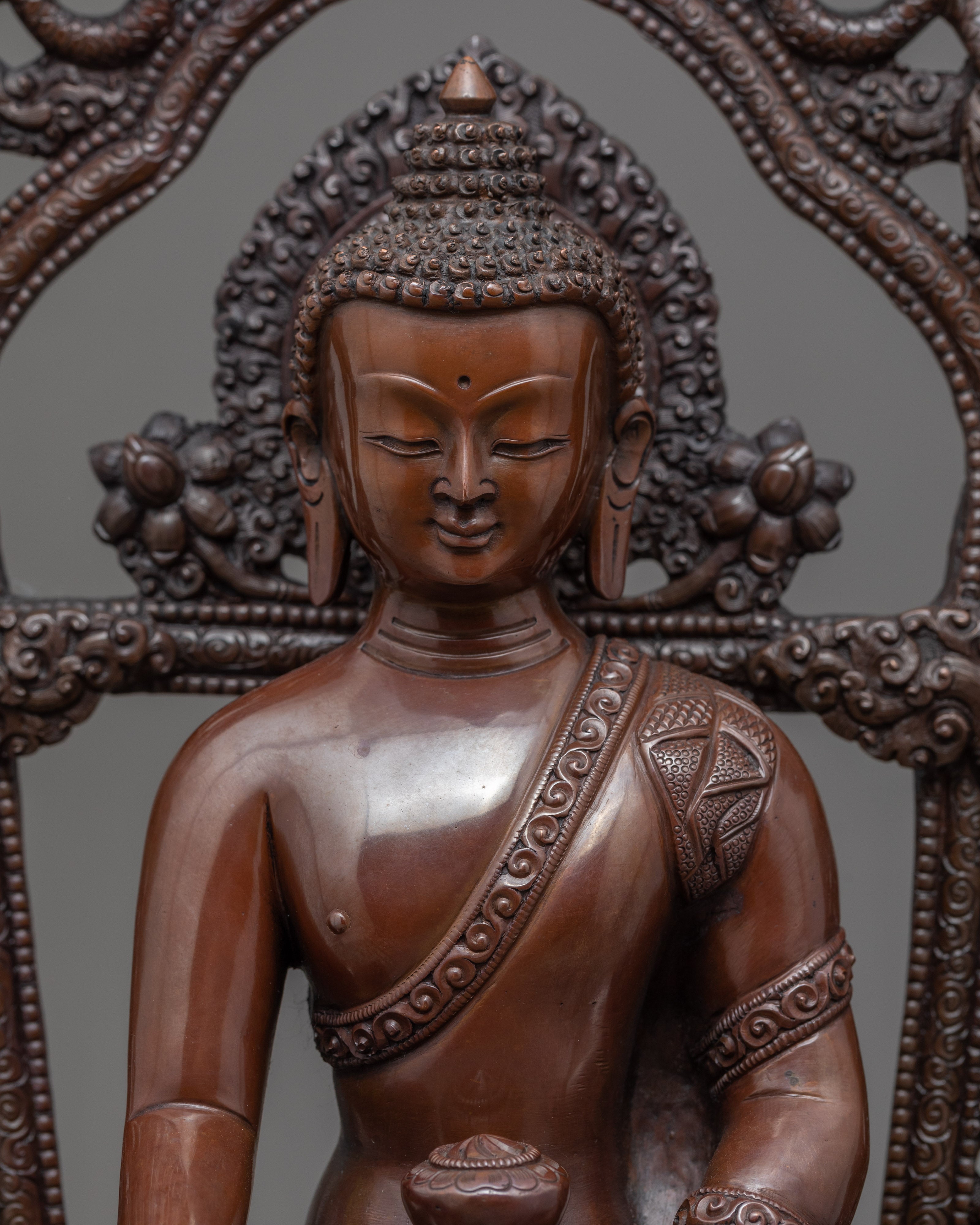 Buddha Gautama Shakyamuni Statue | Traditional Oxidized Sculpture