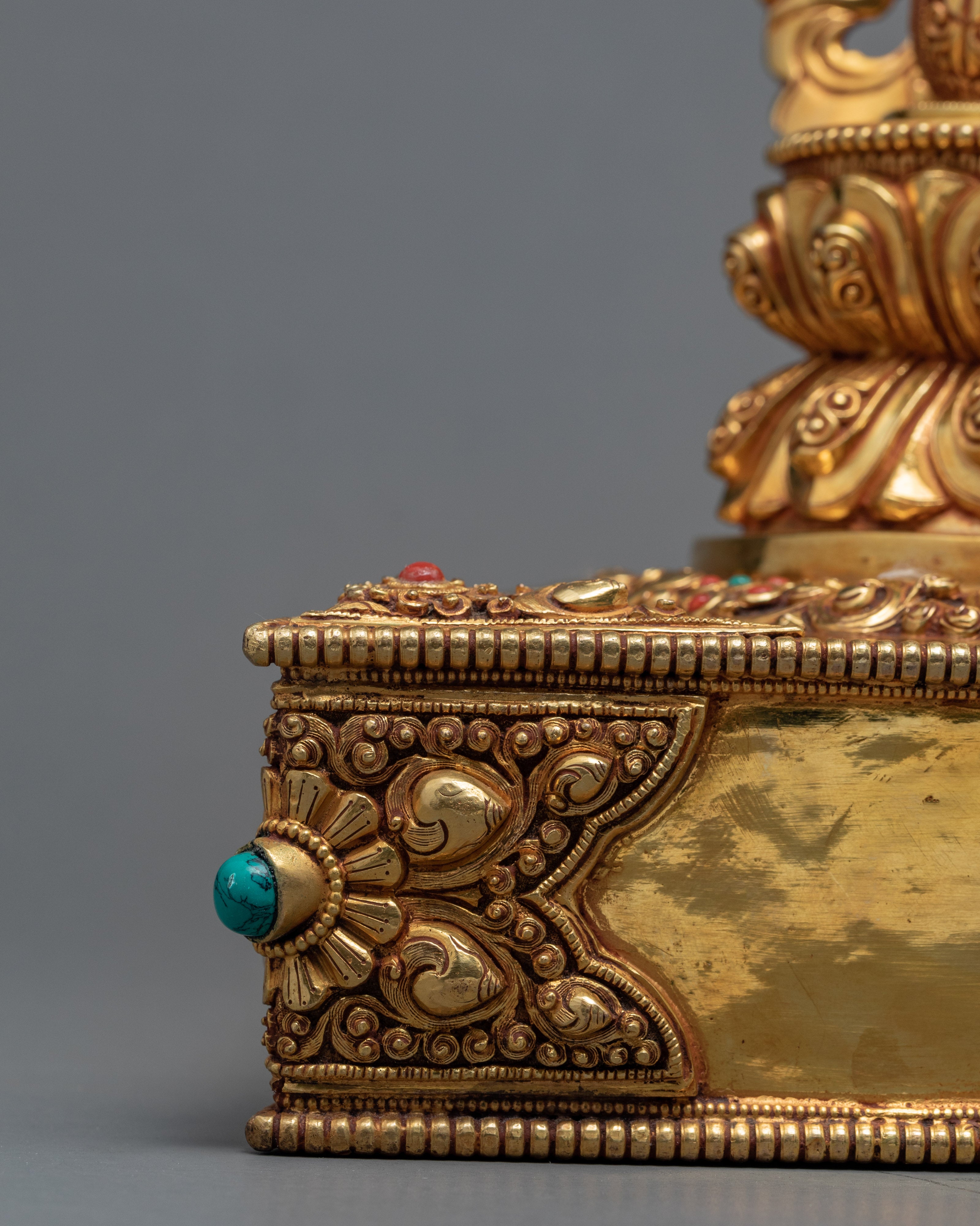 4 Armed Chenrezig Statue | Himalayan Buddhist Art