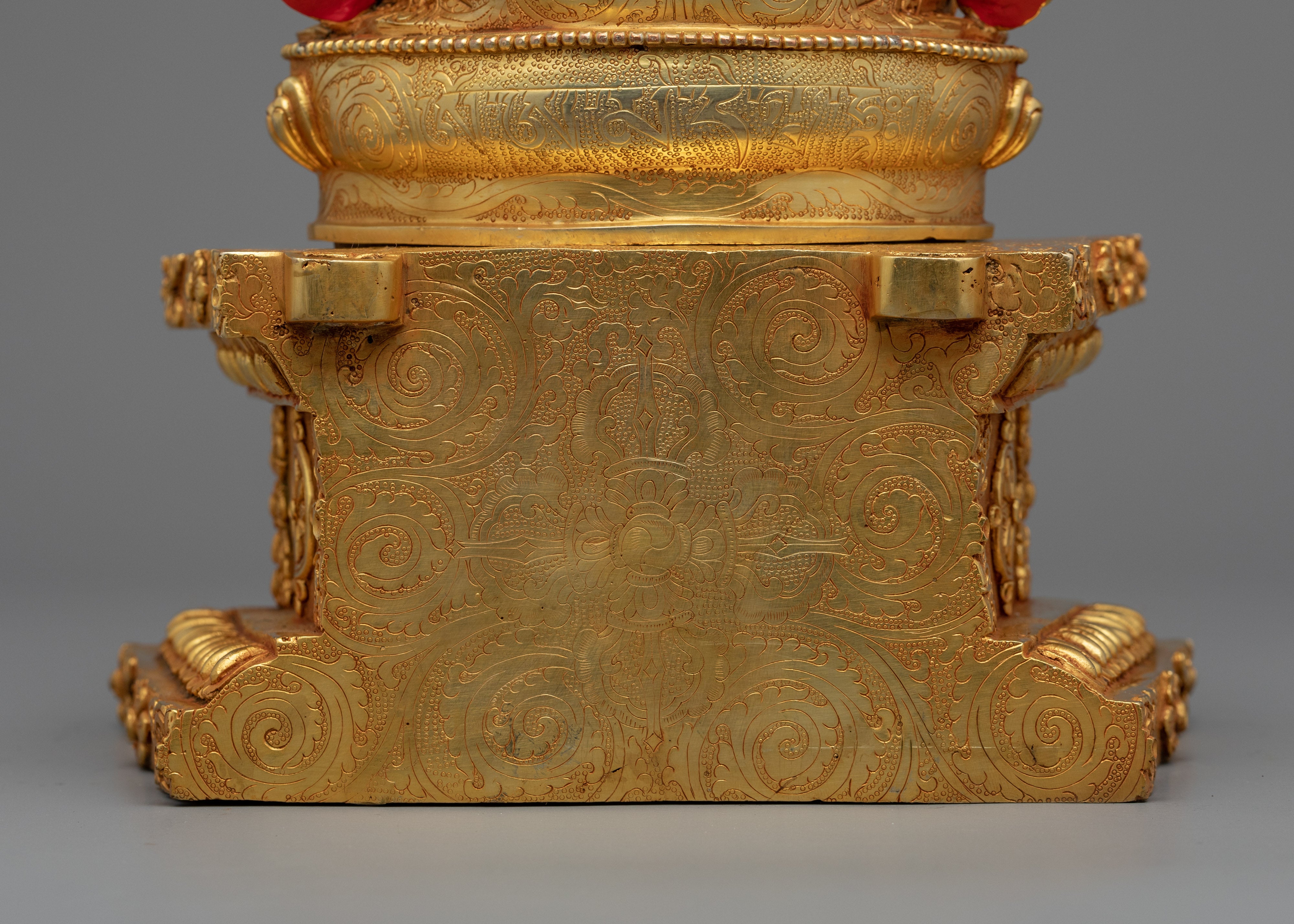 Traditional Buddhist Statue For Avalokiteshvara Chant | Bodhisattva Chenrezig Sculpture