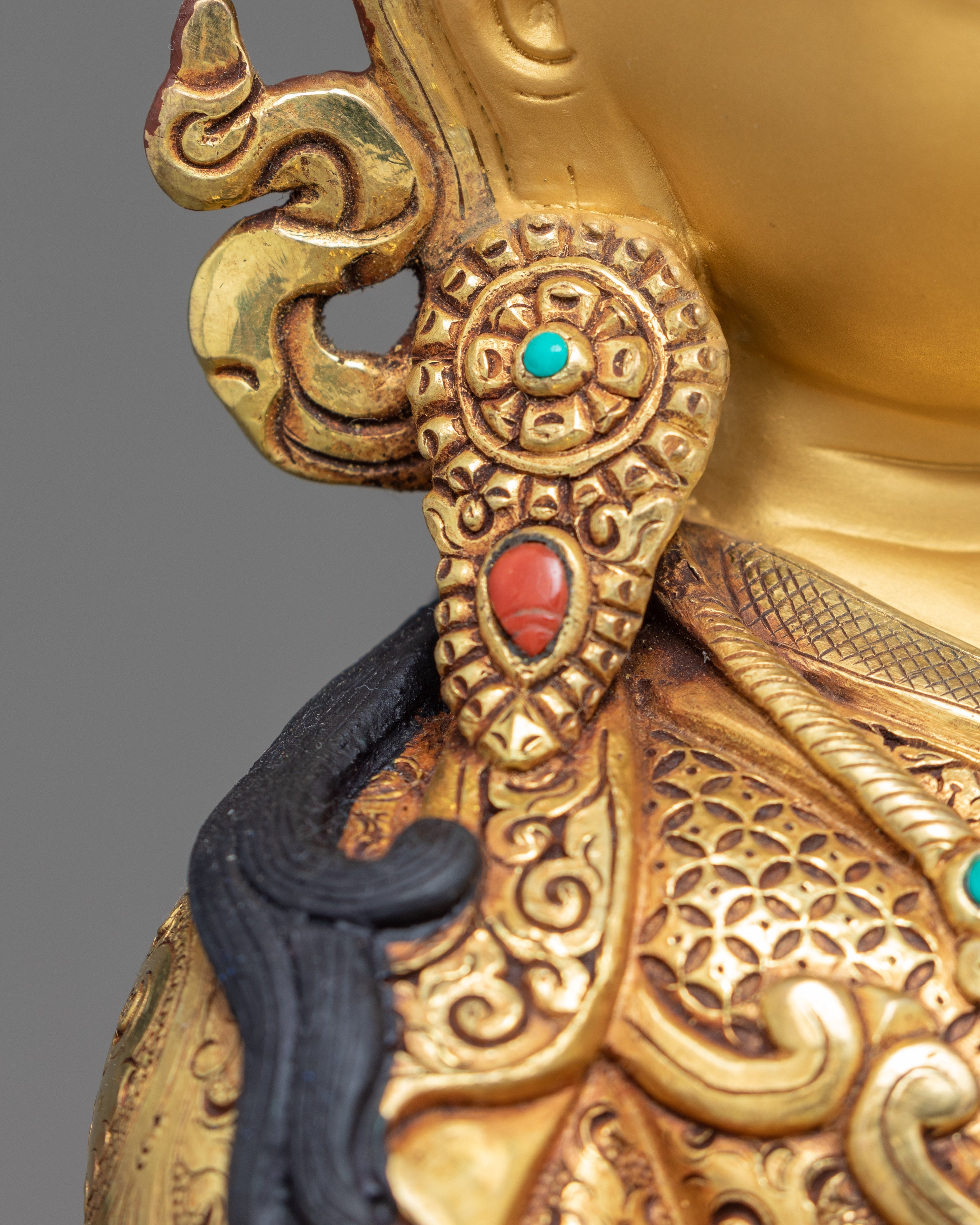 Guru Rinpoche Art | Traditional Buddhist Statue