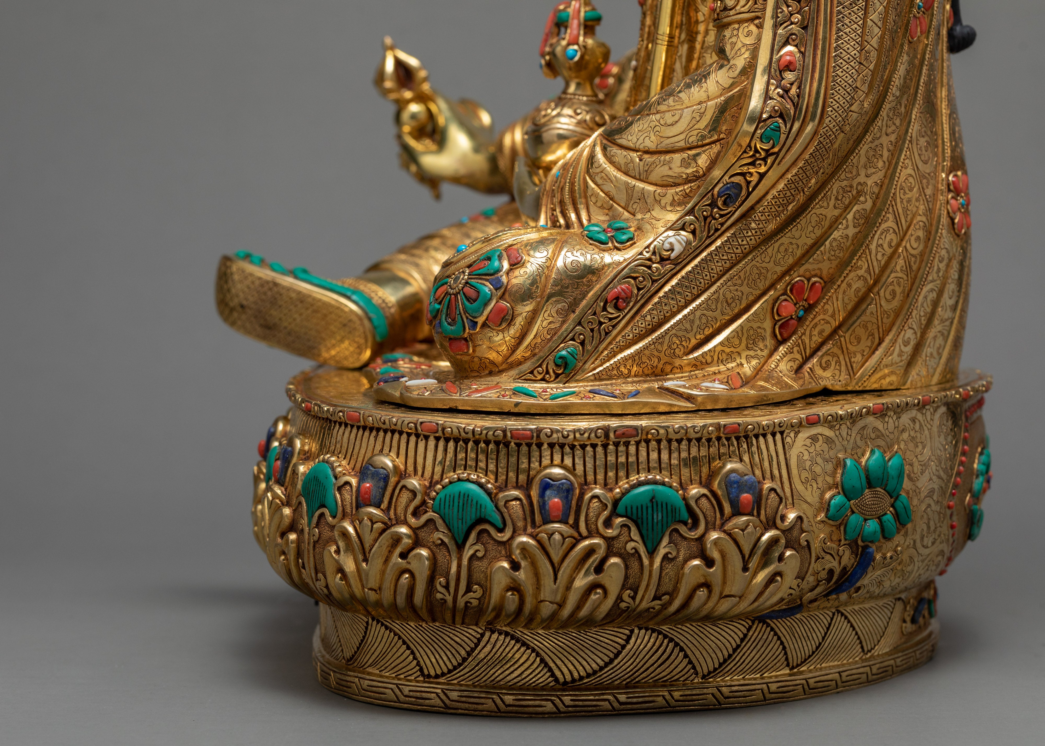 Guru Rinpoche Statue | Traditional Buddhist Sculpture | Padmasambhava Statue