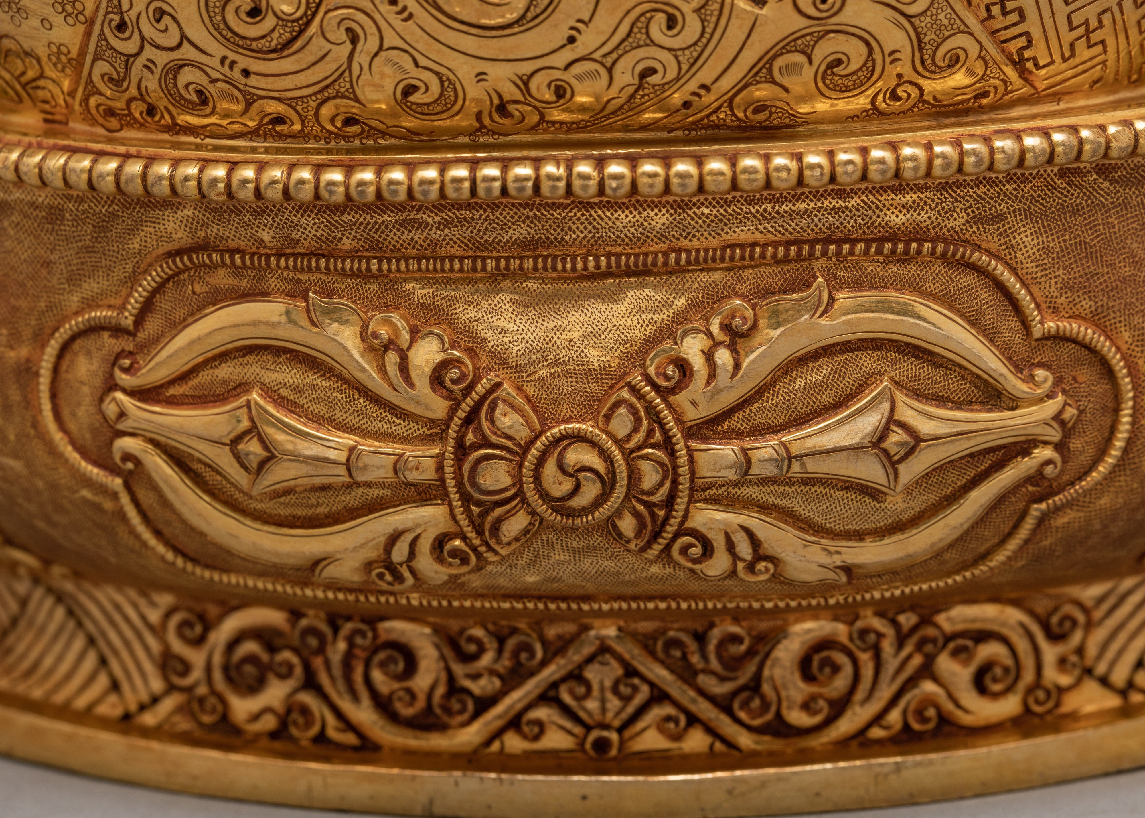 Guru Rinpoche Statue | Padmasambhava Gold Statue | Tibetan Buddhist Art