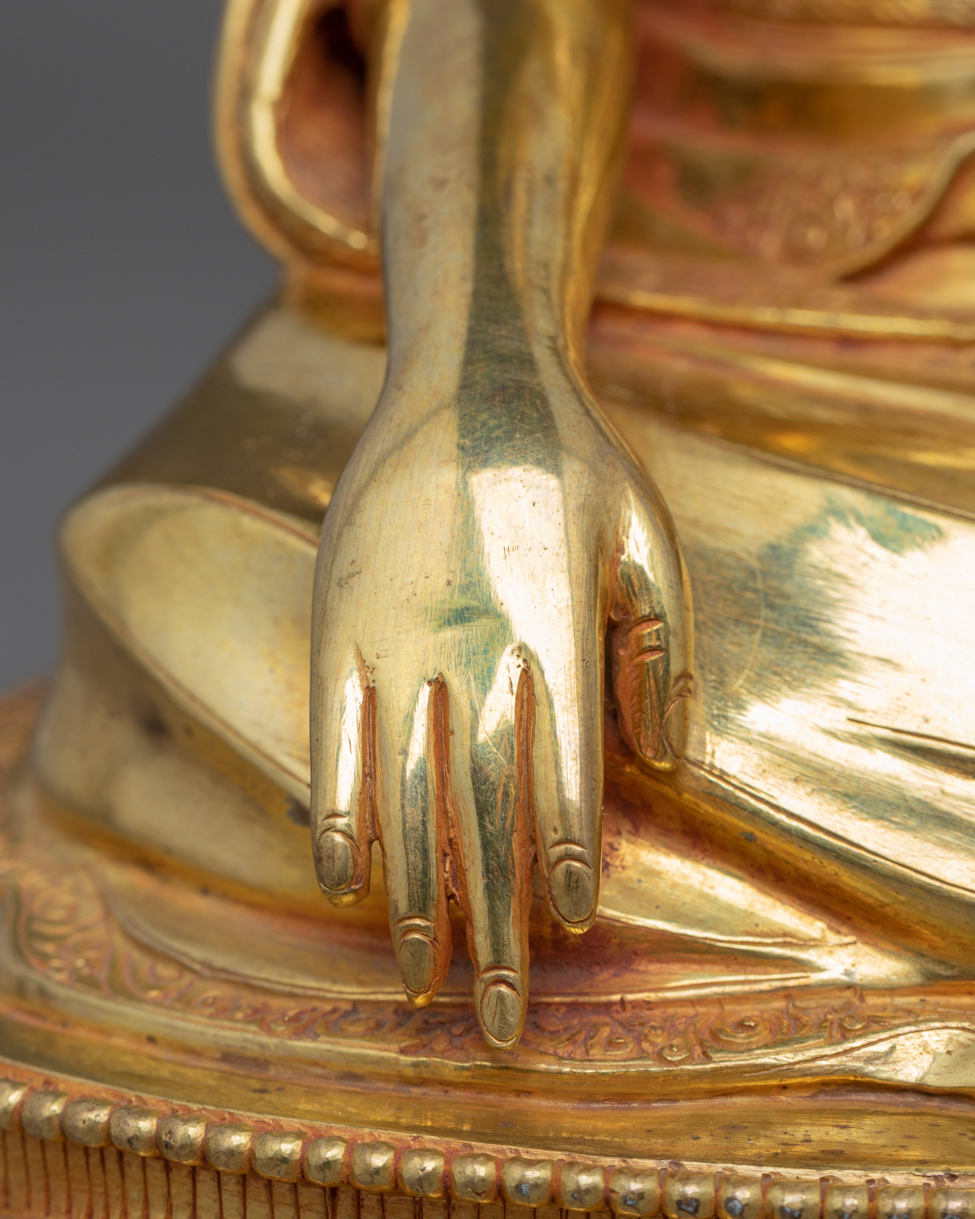 Zhabdrung Rinpoche Sculpture | Buddhist Guru Shapdum