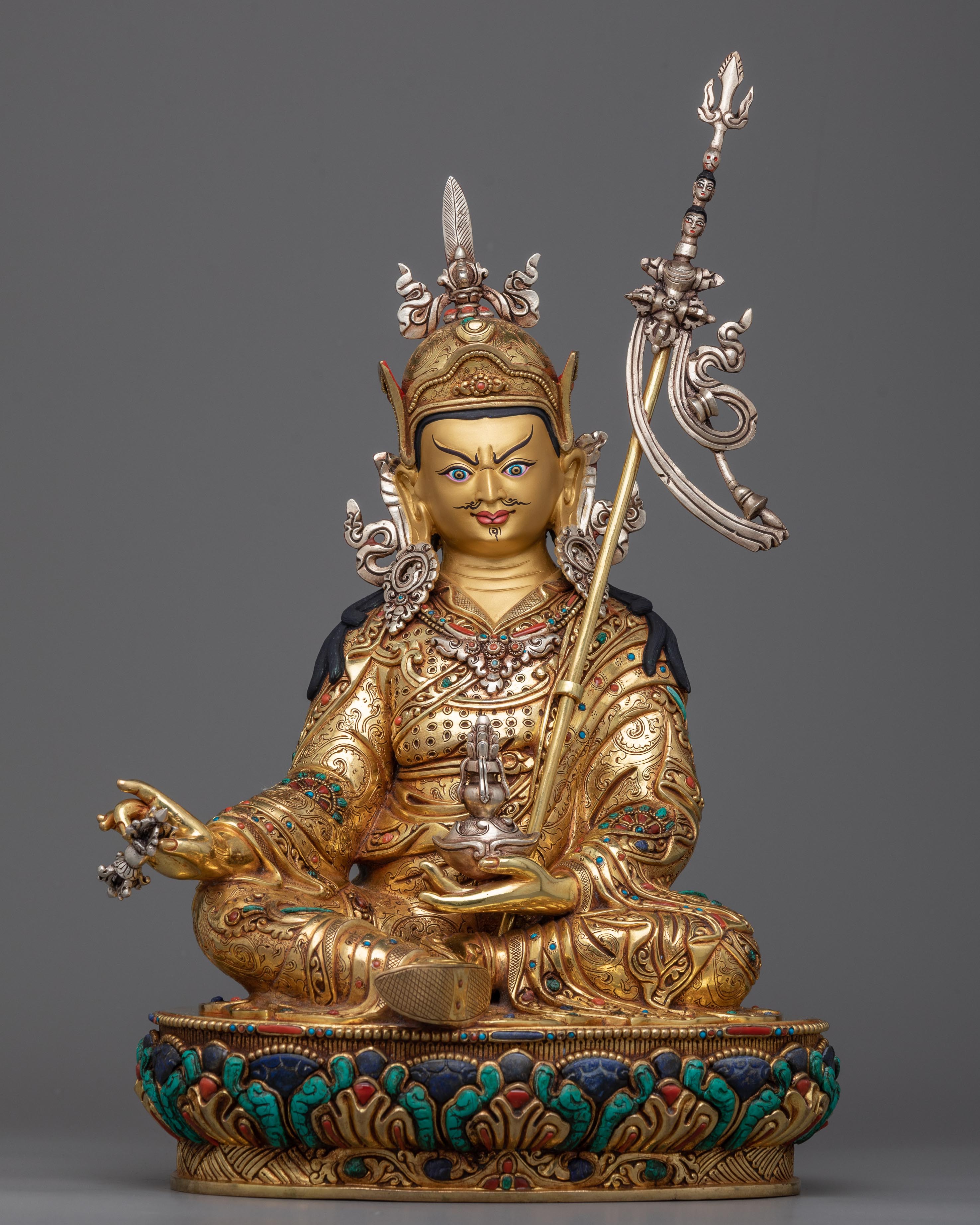 Guru Rinpoche Statue