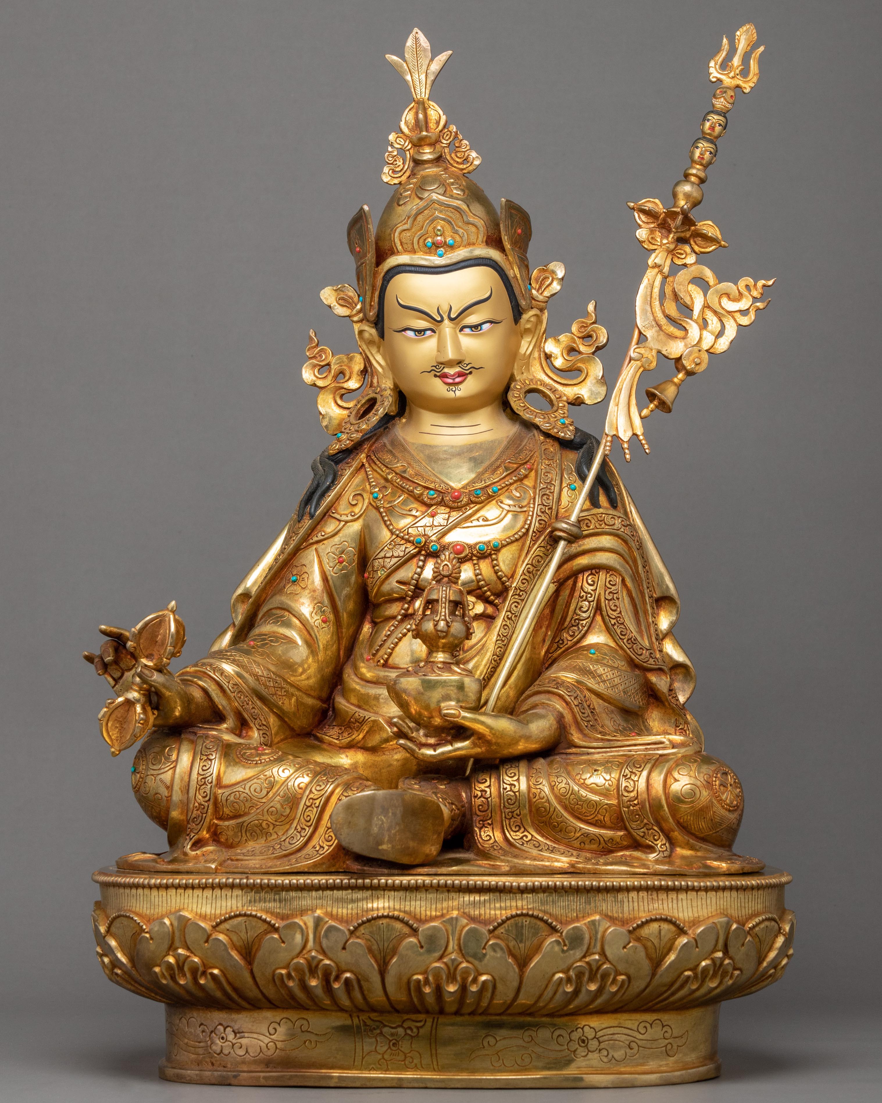 Statue of Guru Rinpoche