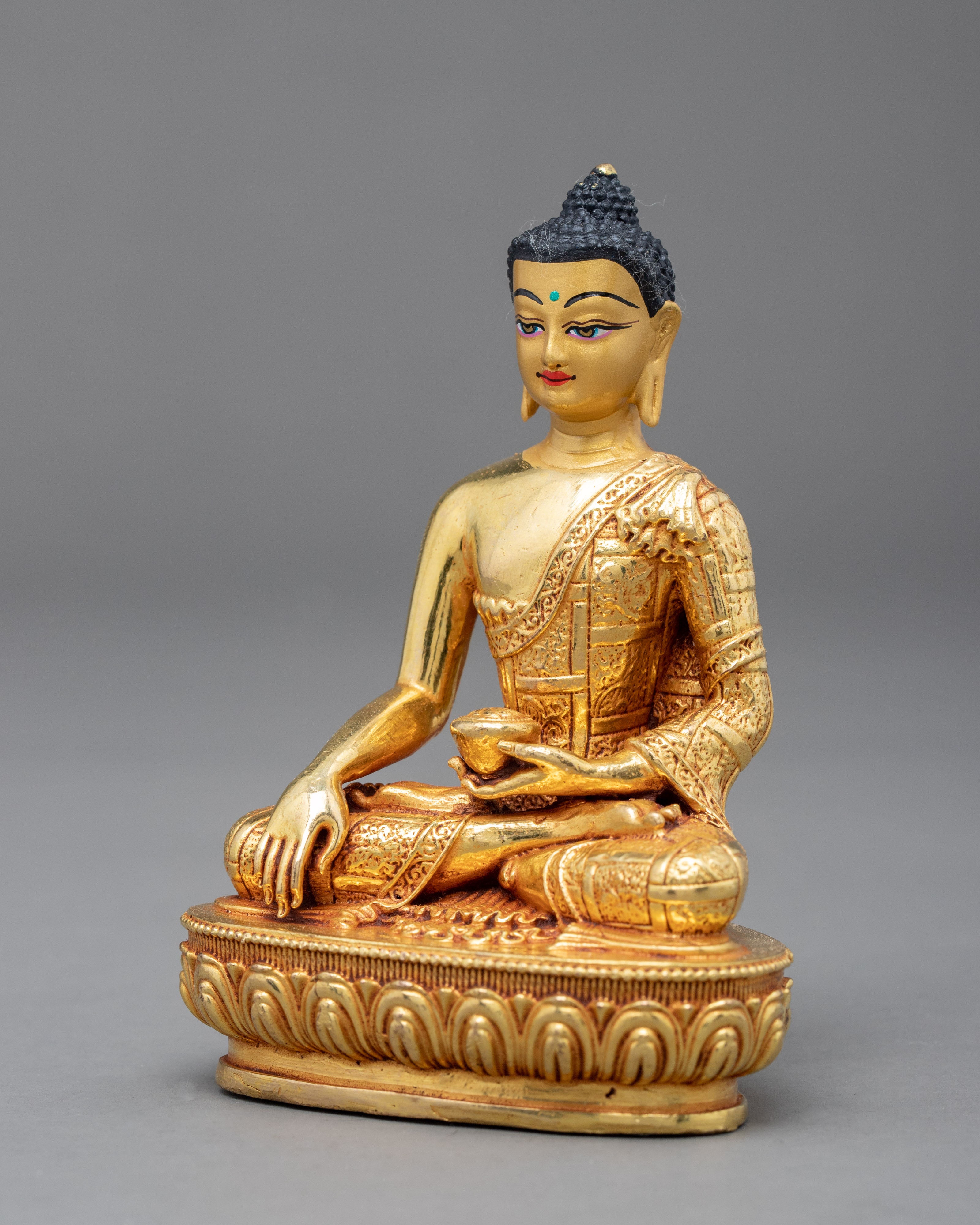 Miniature Shakyamuni Buddha Statue | Traditional Buddhist Art