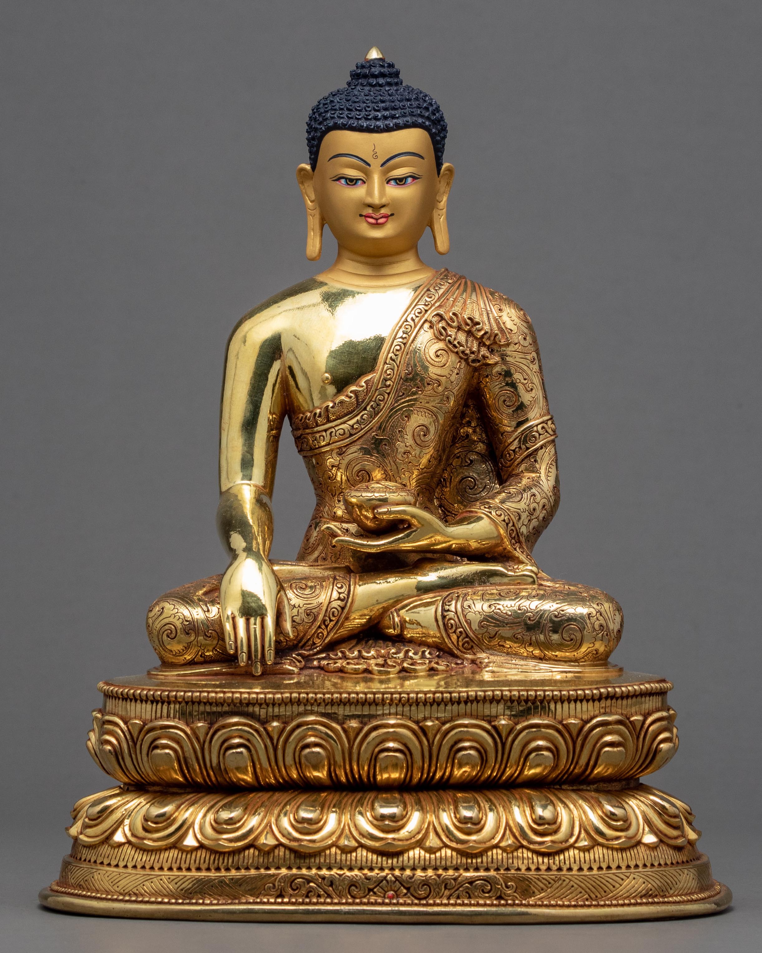 Shakyamuni Buddha Statue