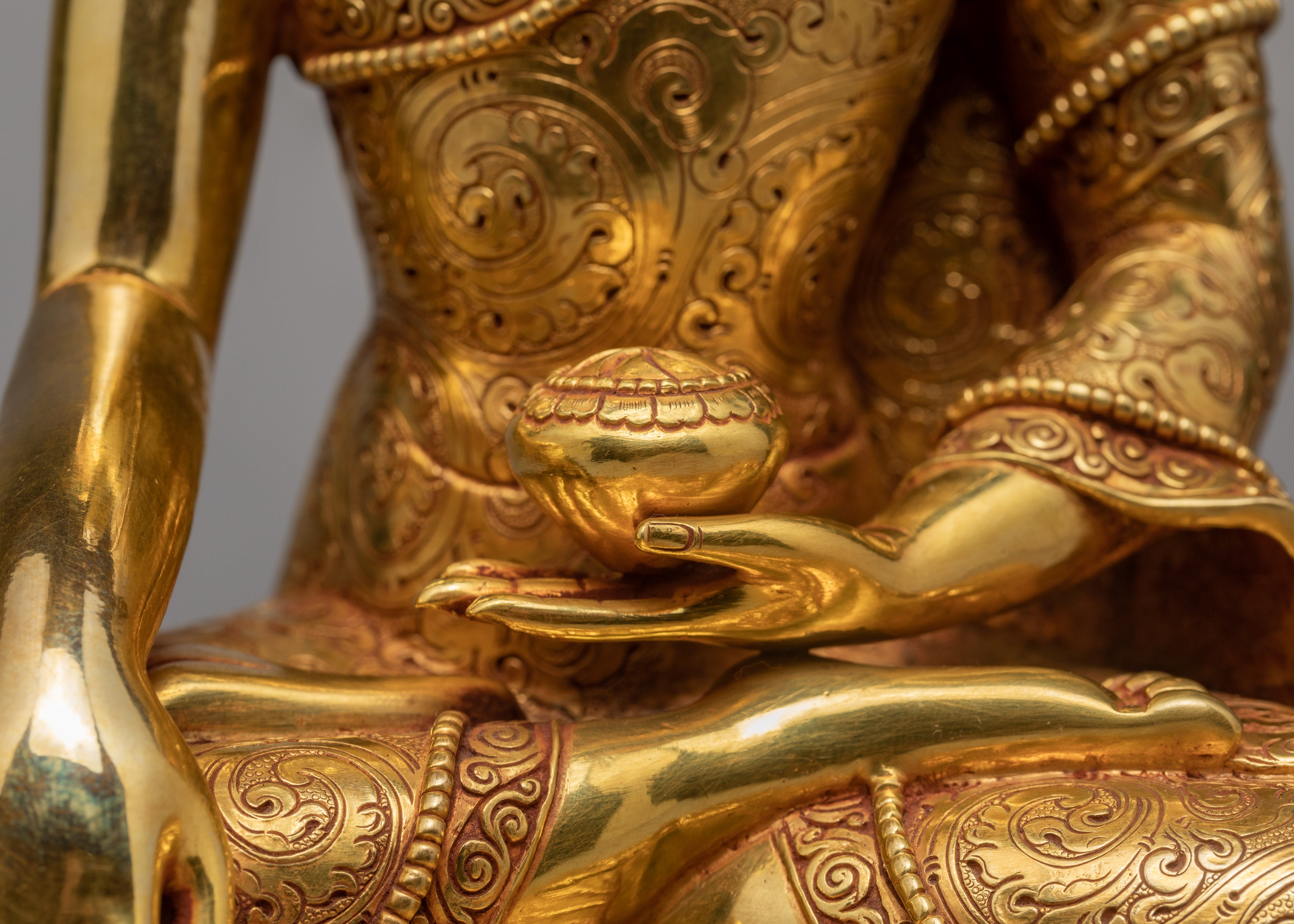 Indoor Shakyamuni Buddha Statue | Buddha Statue Plated With Gold