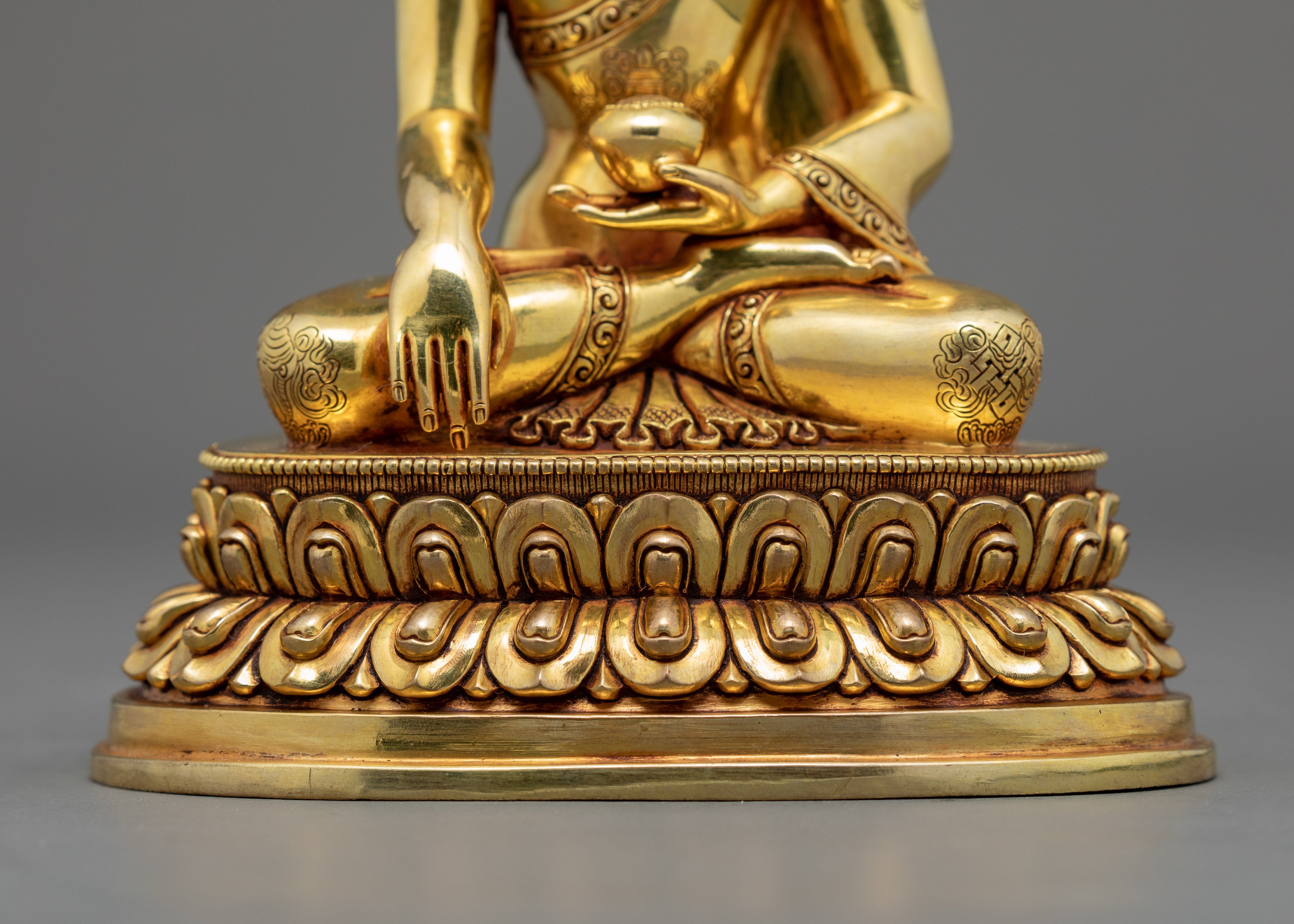 Namo Shakyamuni Buddha Sculpture | Tibetan Buddhist Art