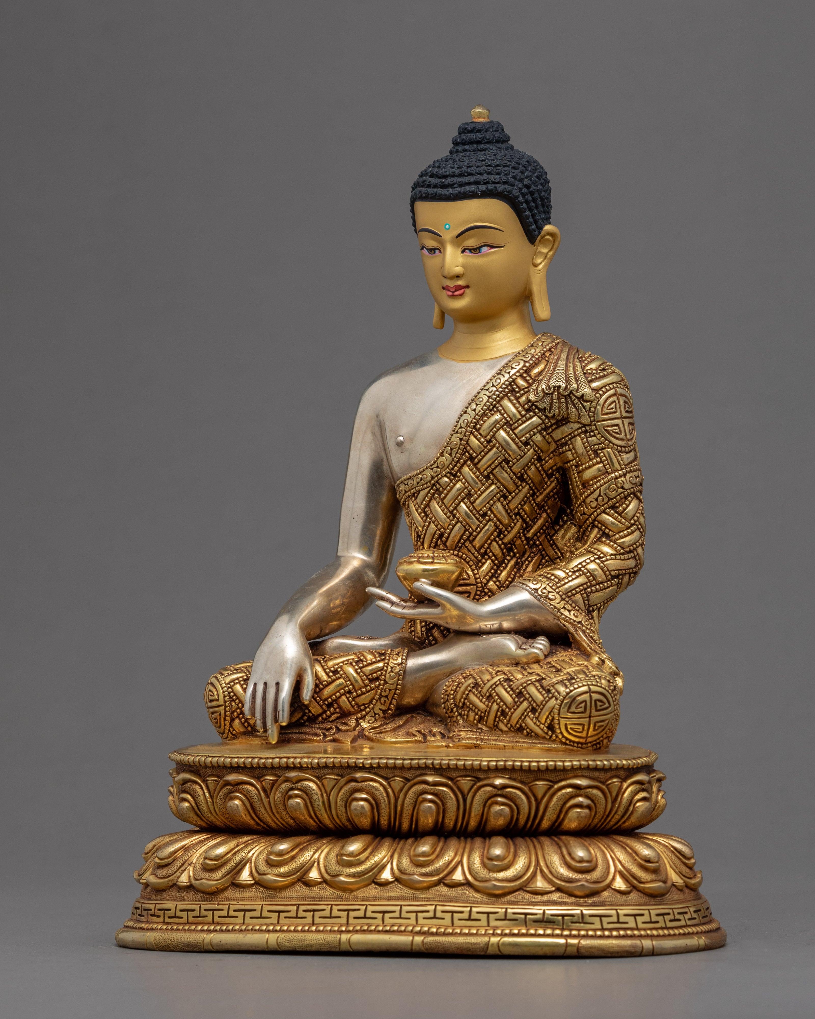 The Shakyamuni Buddha Sculpture | Himalayan Art of Nepal