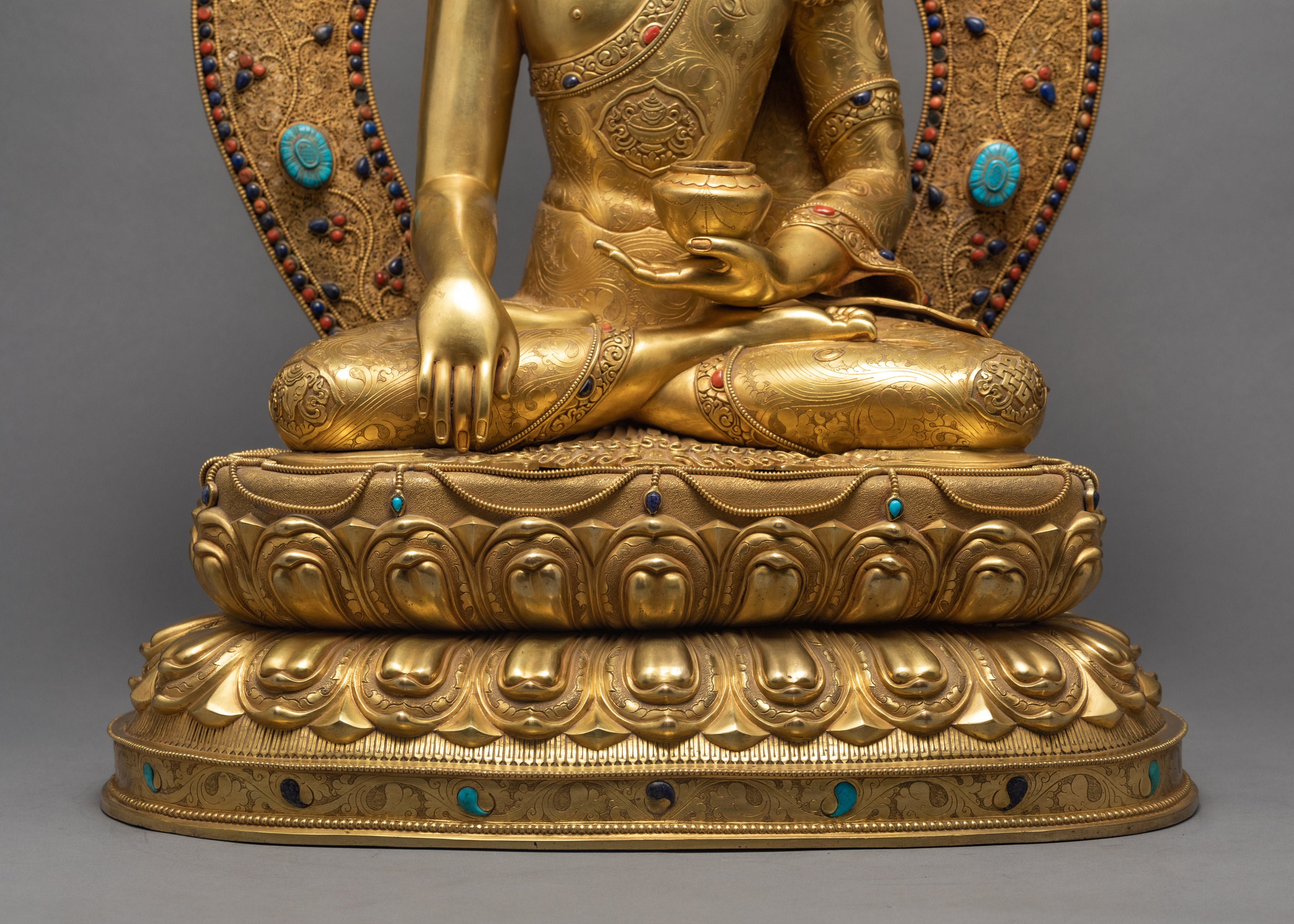 Shakyamuni Buddha Statue | 24k Gold Plated | Handmade Arts