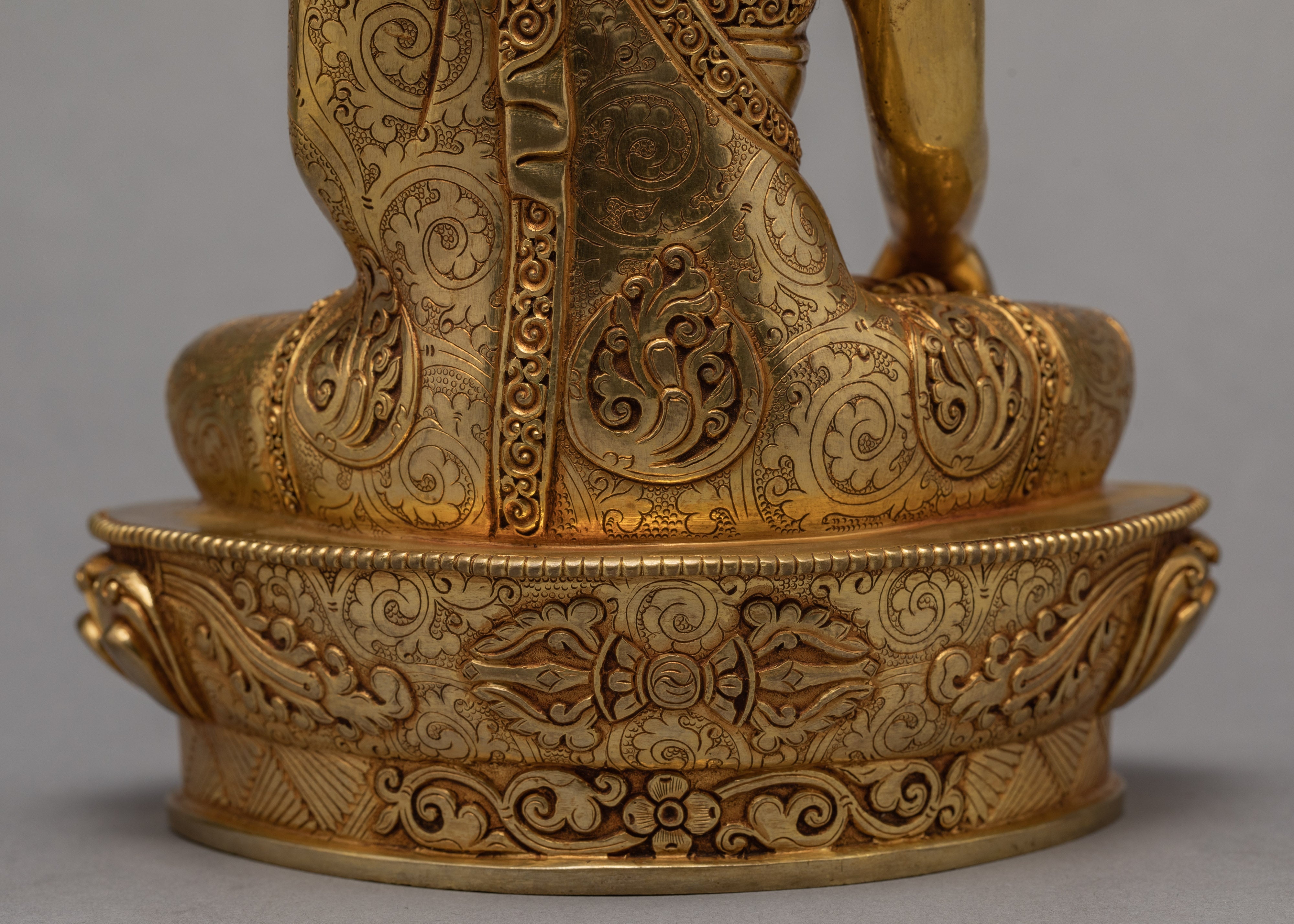 Buddha Shakyamuni Statue | Plated With Gold Buddha Statue