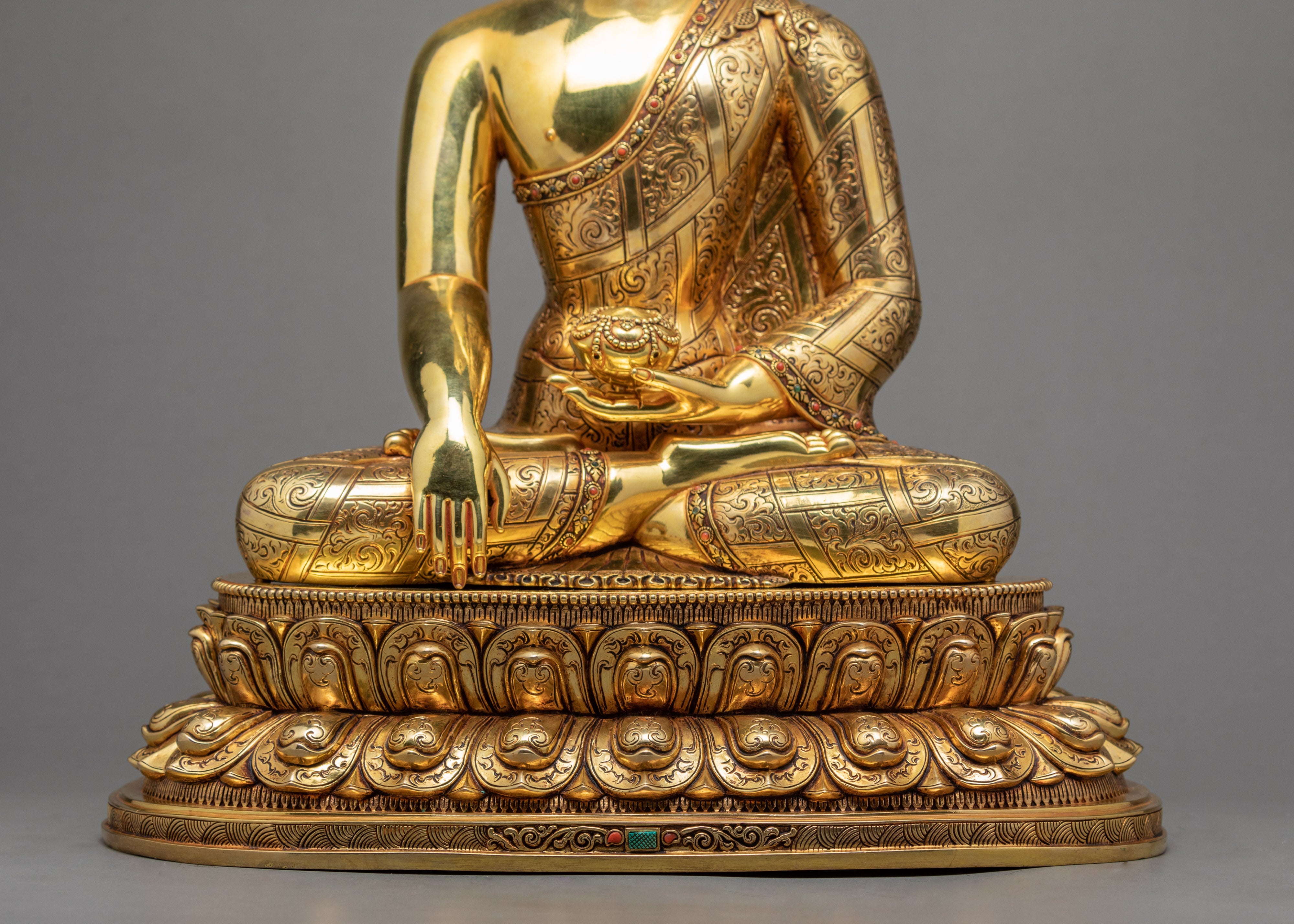 Buddha Shakyamuni Statue | Himalayan Buddhist Art | 24k Gold Glided