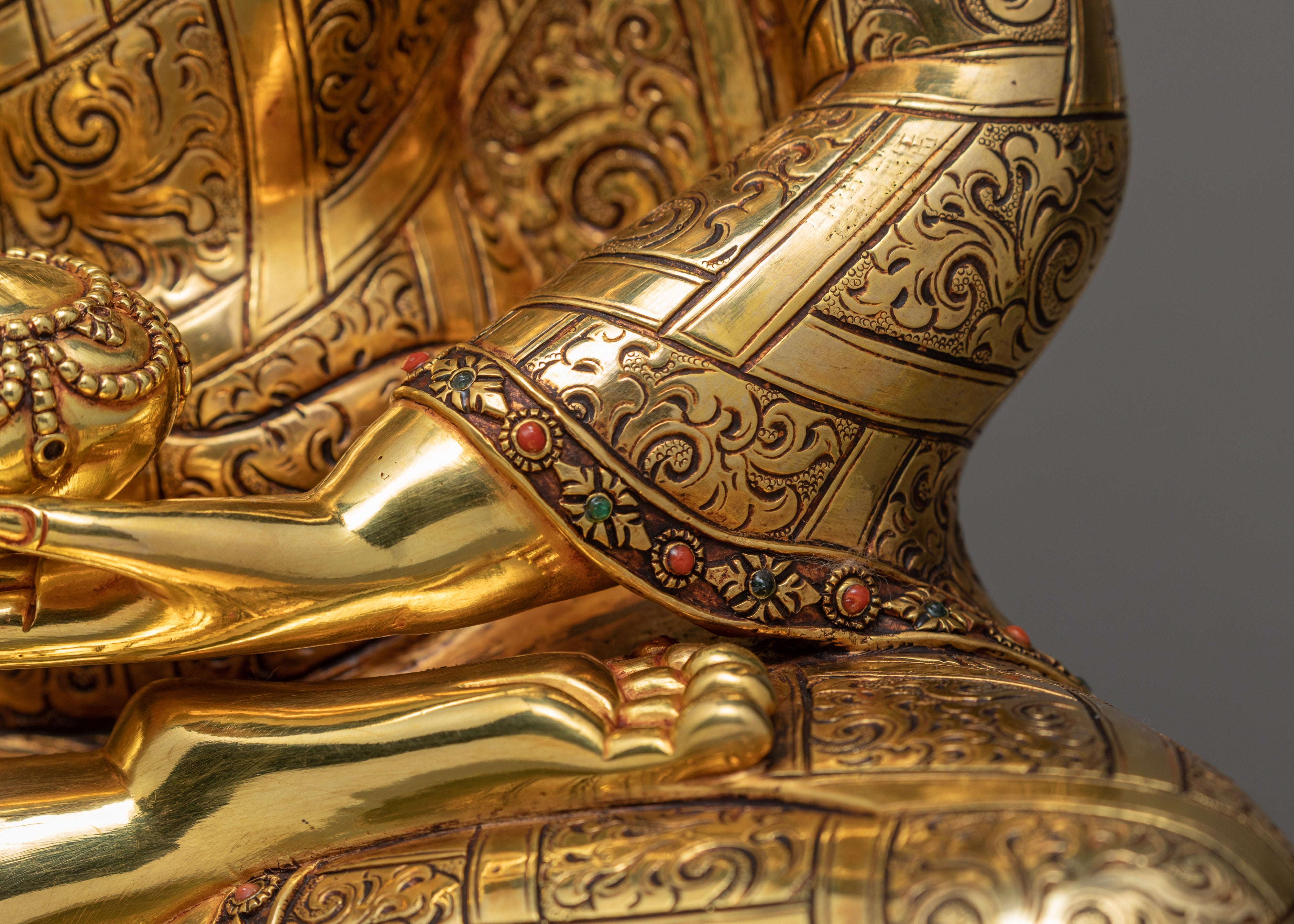 Buddha Shakyamuni Statue | Himalayan Buddhist Art | 24k Gold Glided