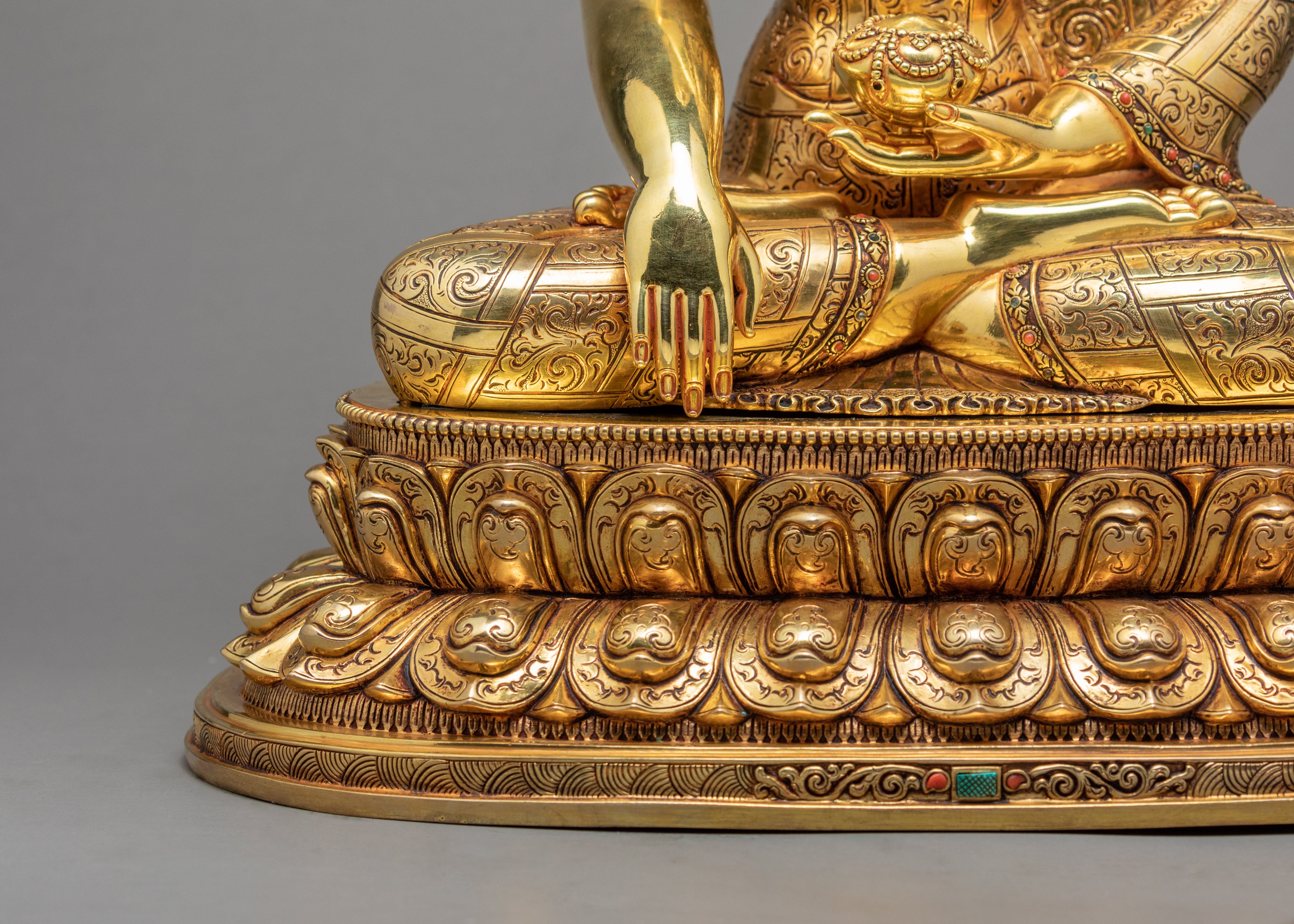 Buddha Shakyamuni Statue | Himalayan Buddhist Art | 24k Gold Glided