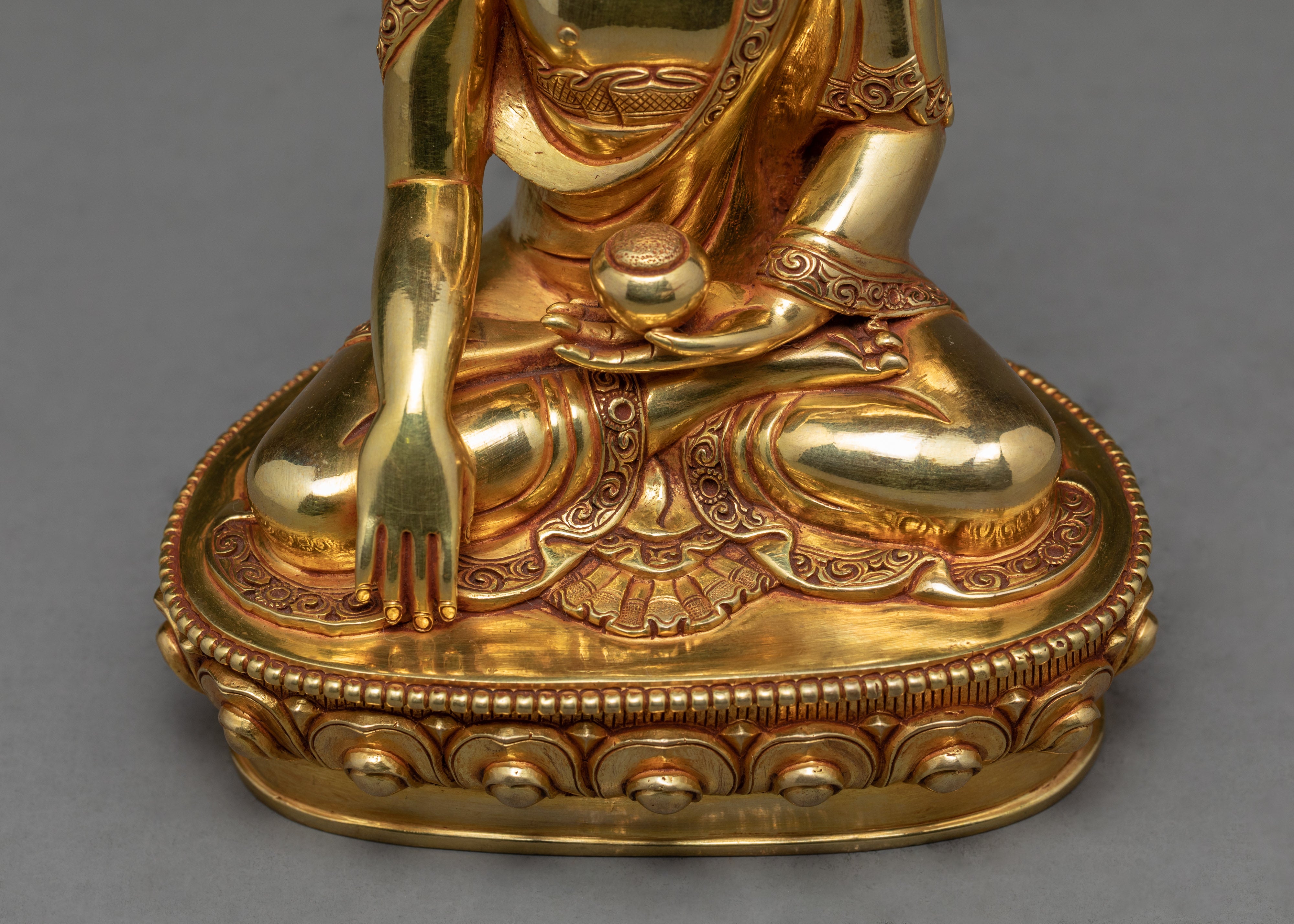Shakyamuni Buddha Statue | Buddhist Sculpture