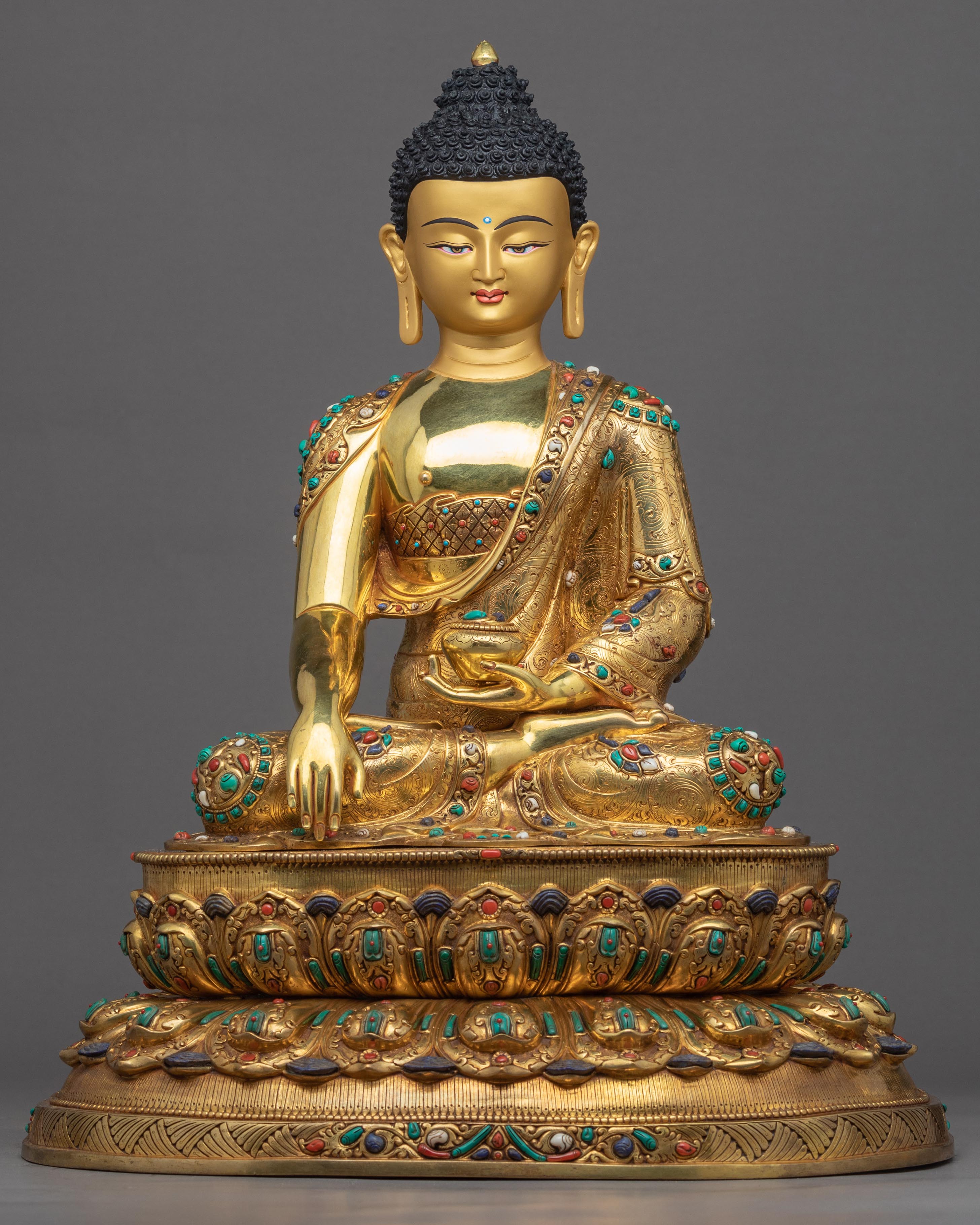 large gold buddha statue