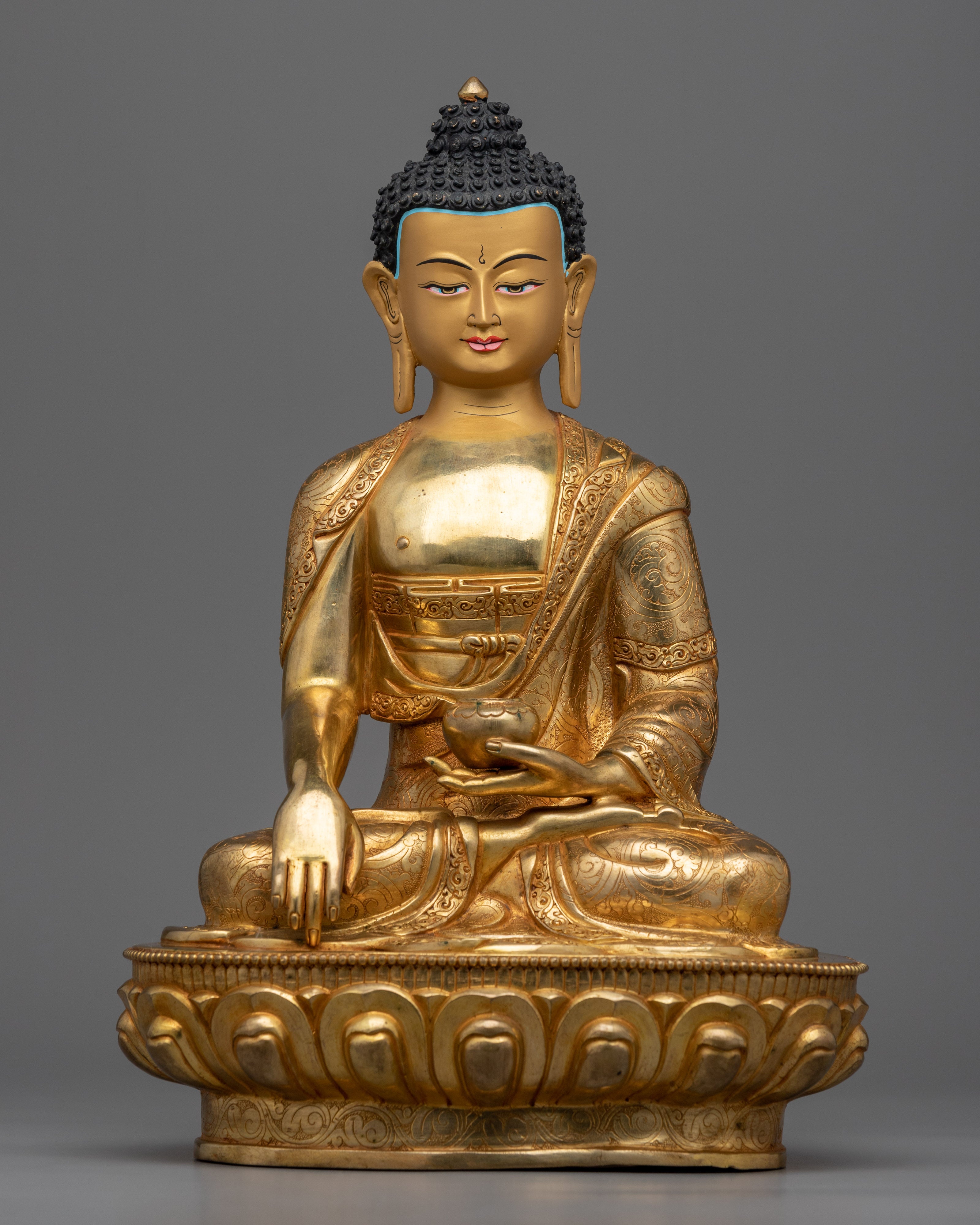 Buddha Shakyamuni Sculpture