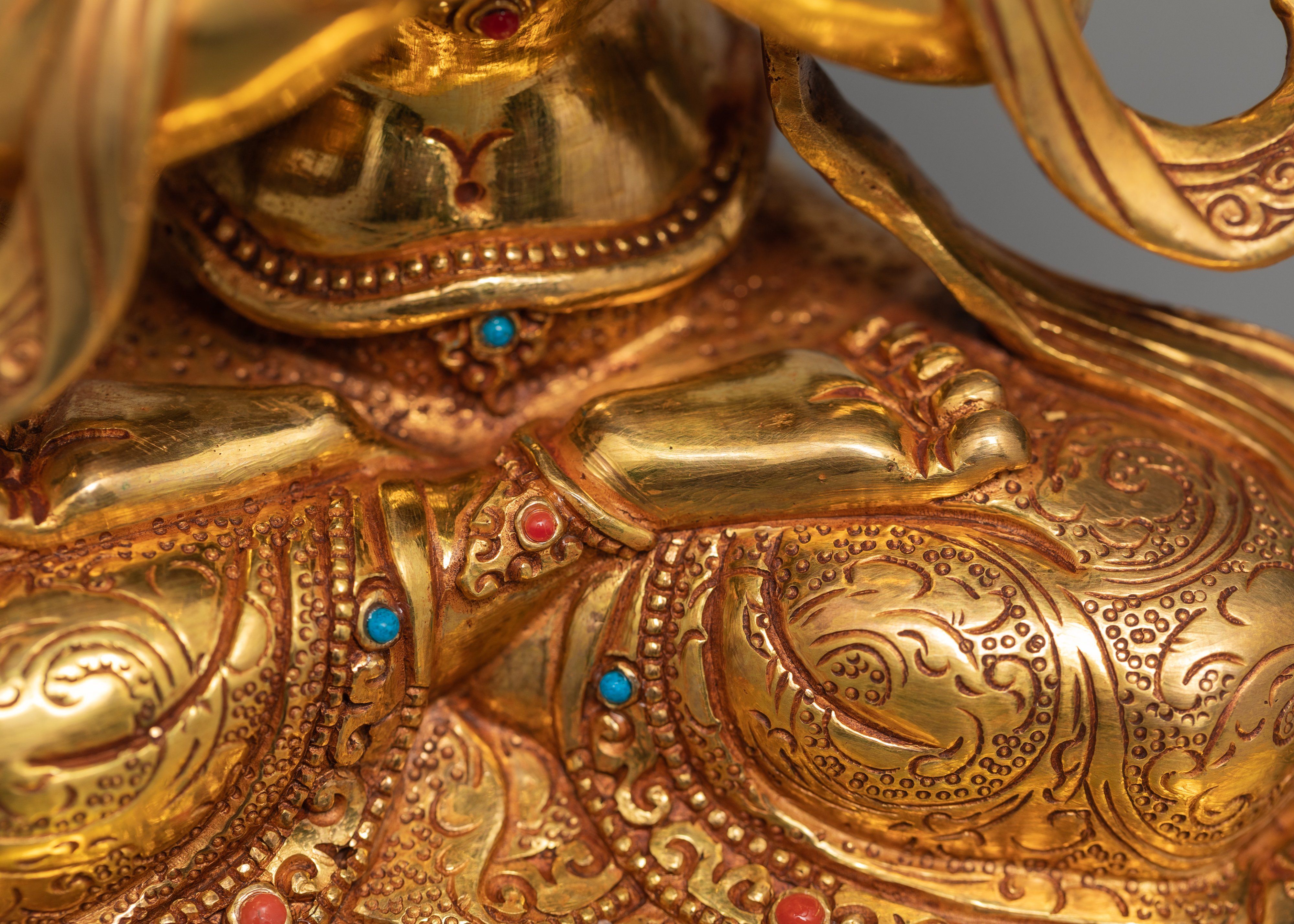 Tibetan Avalokiteshvara Statue | 24K Gold Hand Carved Chenrezig Art