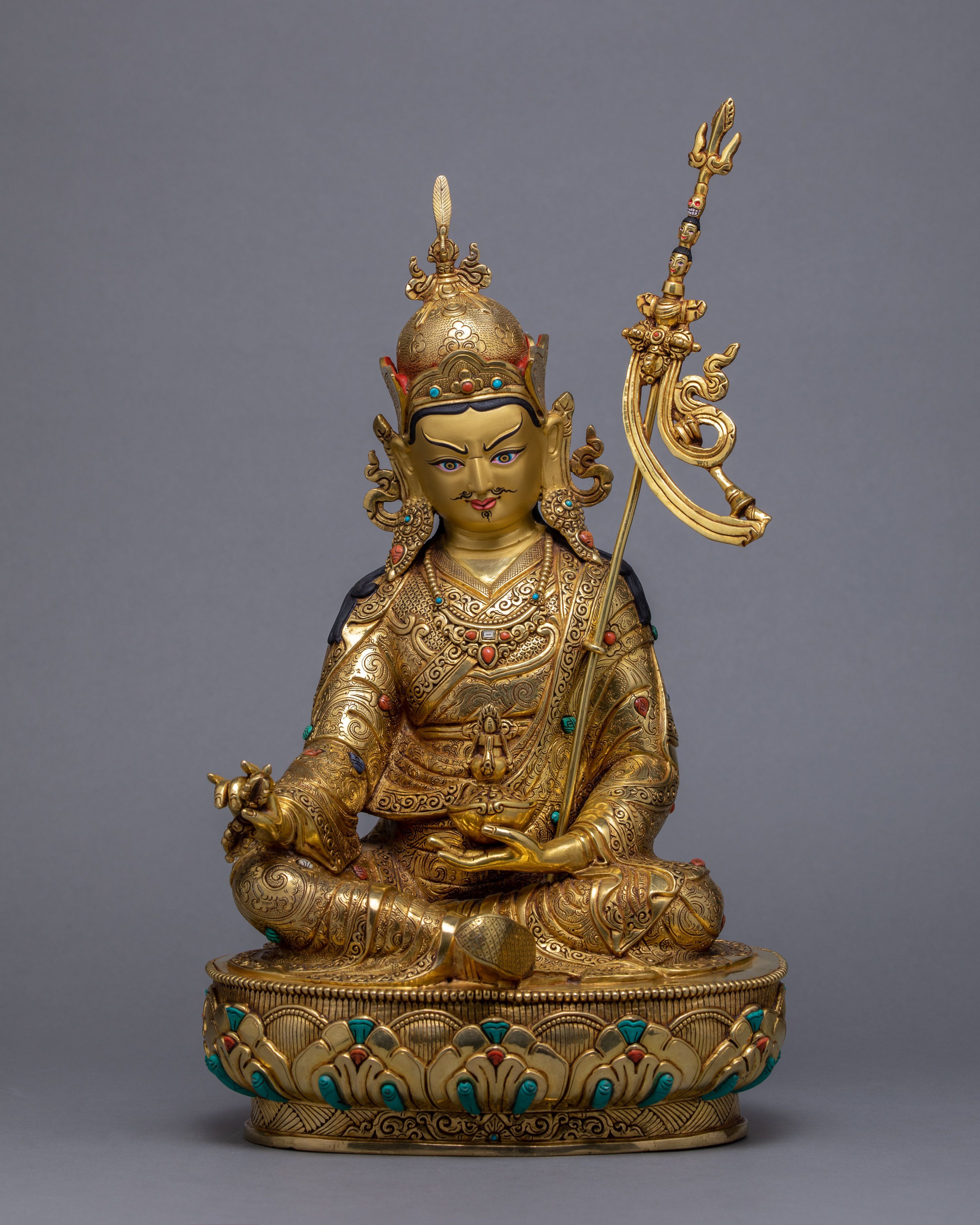 Guru Rinpoche Buddhist Master Statue