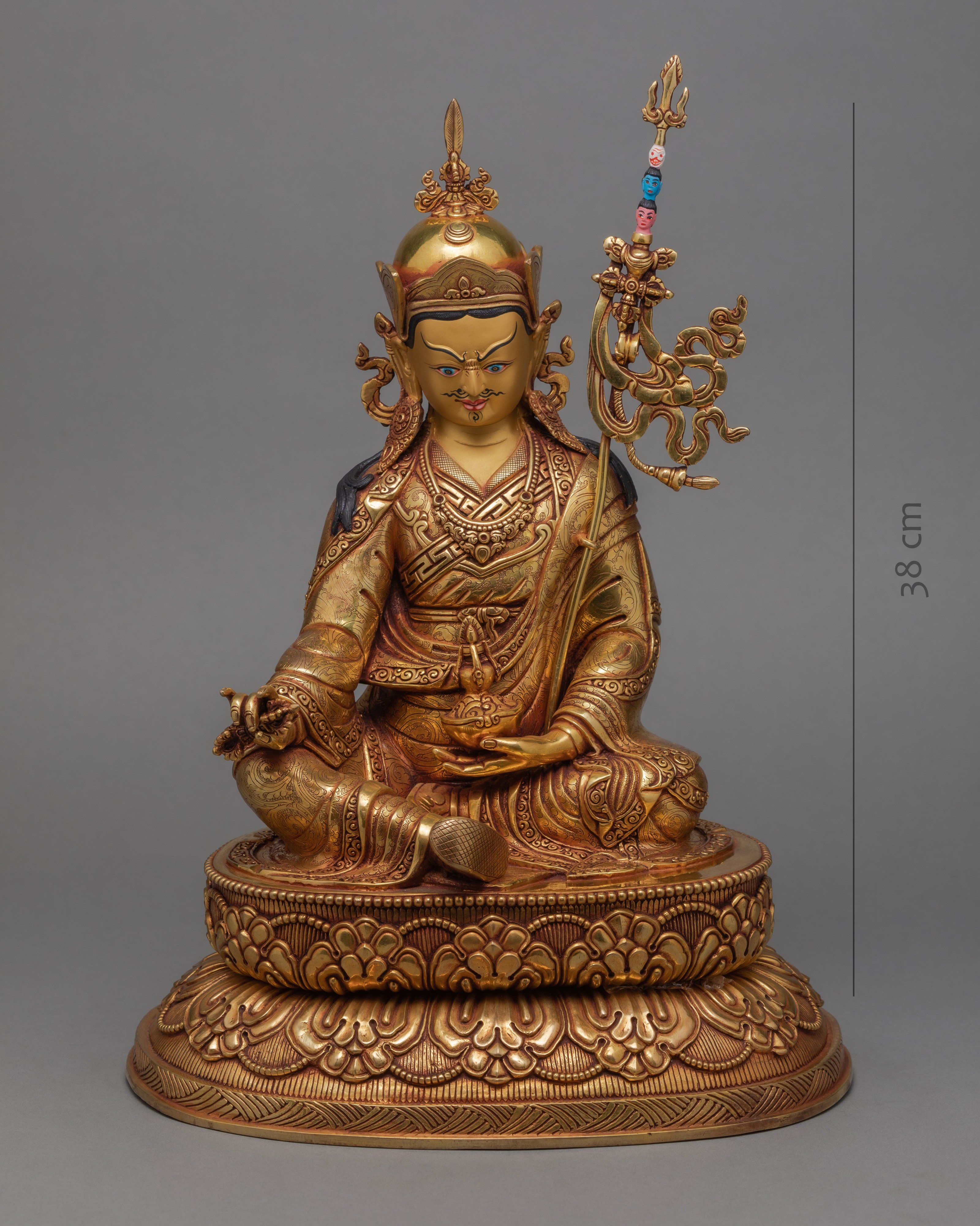 Guru Rinpoche Statue