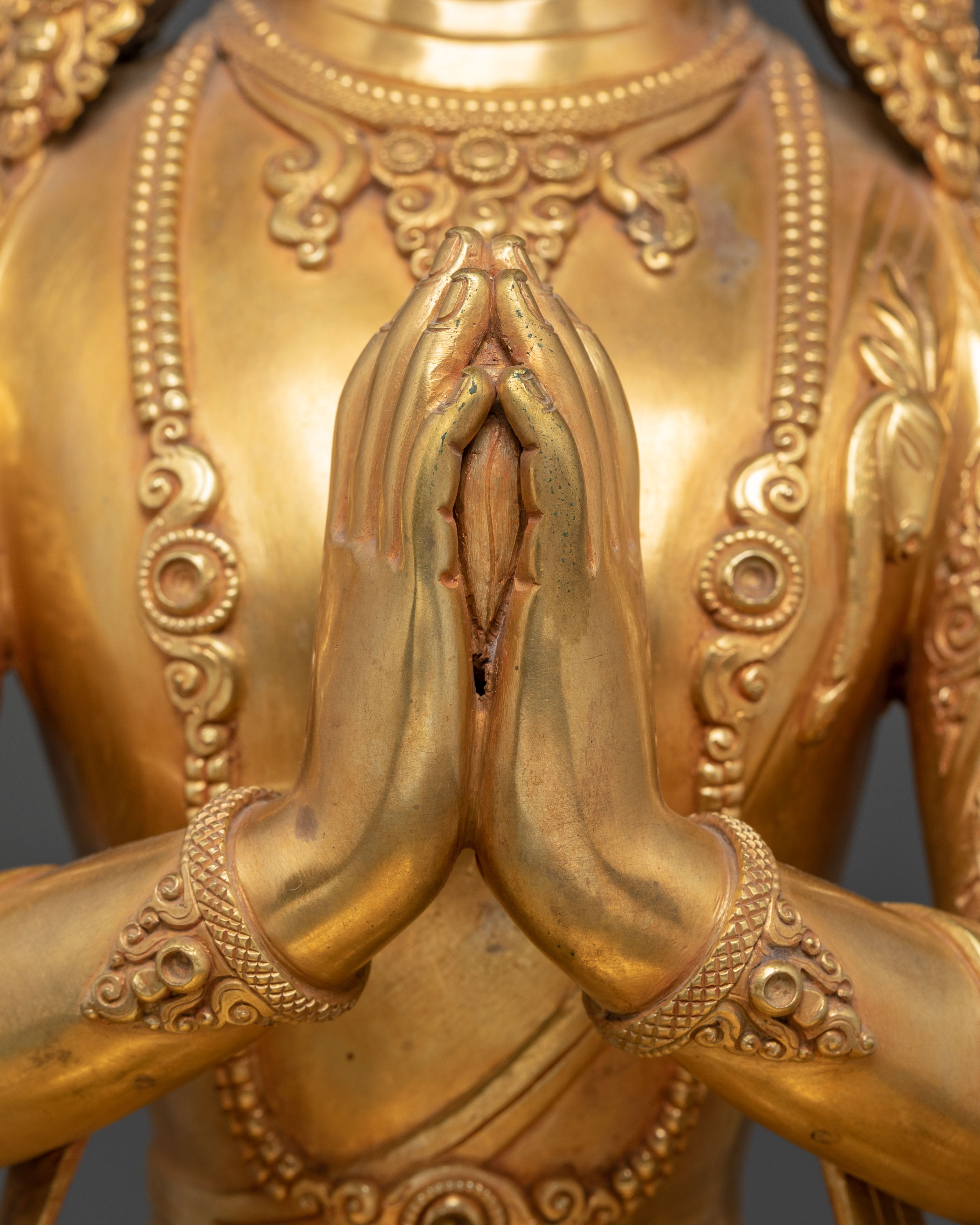 Golden Figurine Of Bodhisattva Chenrezig For Meditation | Tibetan Buddhism