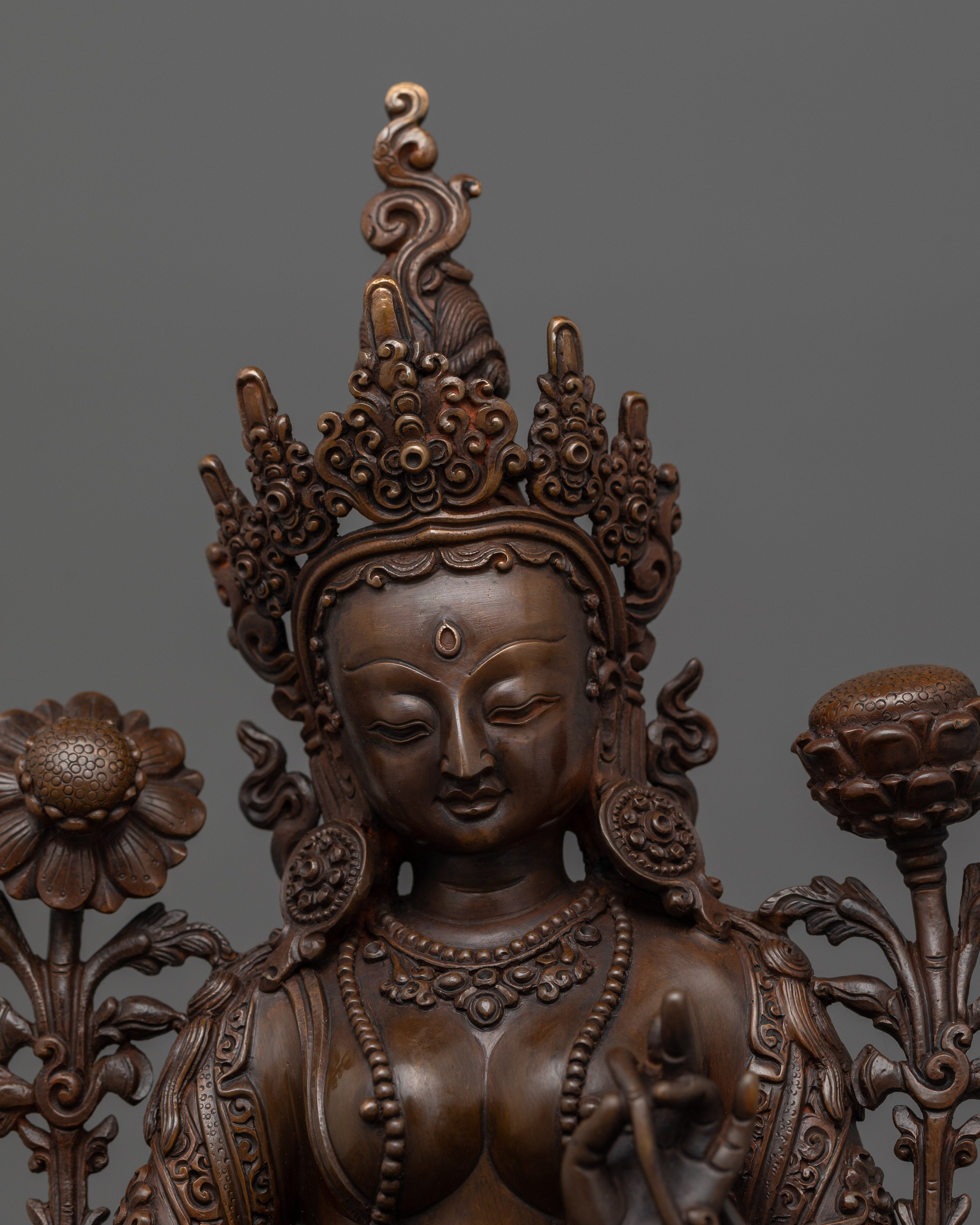 Green Tara Buddhist Saviouress Sculpture | Symbol of Compassion and Enlightenment