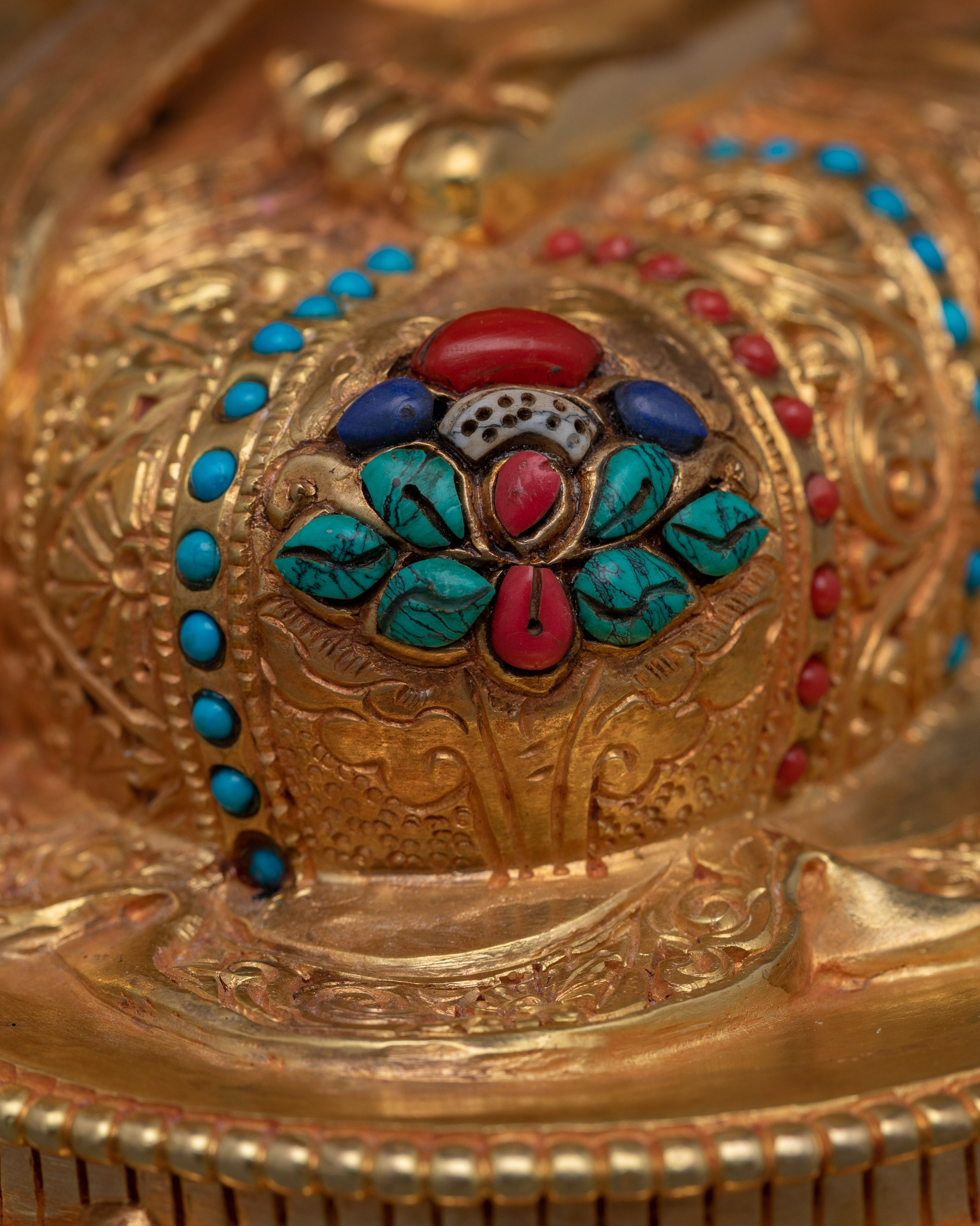 24K Gold Peaceful Figurine of Chenresig | Cultivation of Compassion