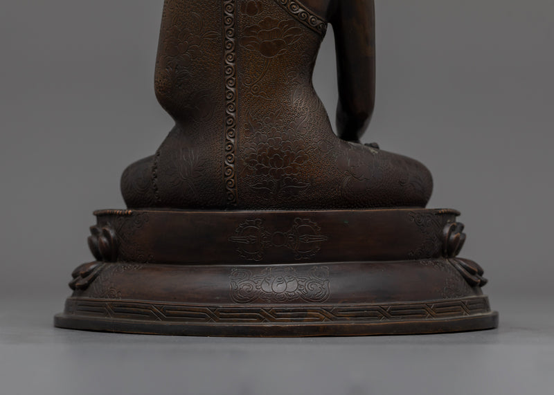 Buddhist Mindfulness Shakyamuni Statue | Symbol of Calm and Reflection