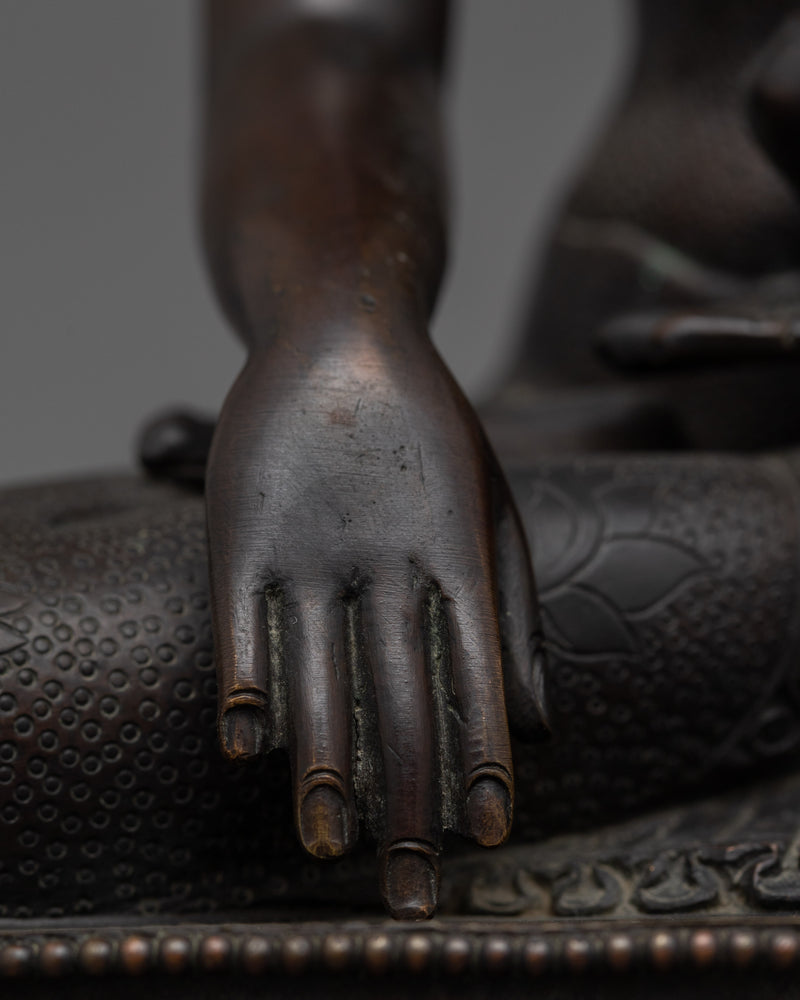 Buddhist Mindfulness Shakyamuni Statue | Symbol of Calm and Reflection
