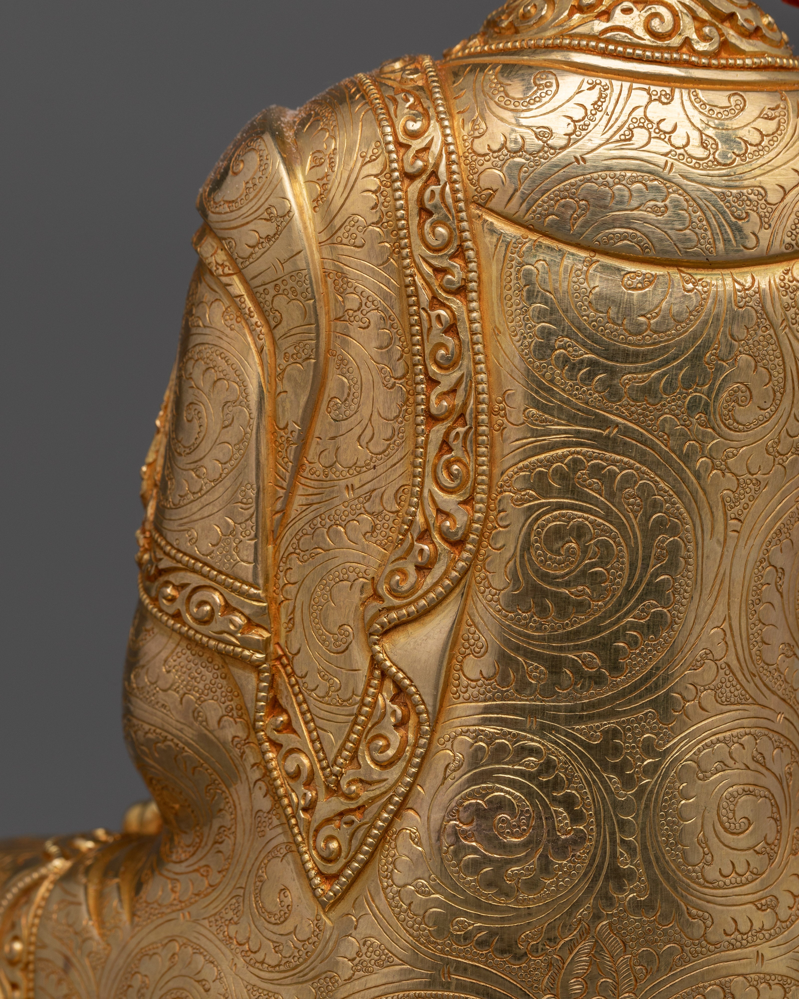 Tibetan Buddha Shakyamuni Gold Statue | Founder of Buddhism "The Enlightened Being"