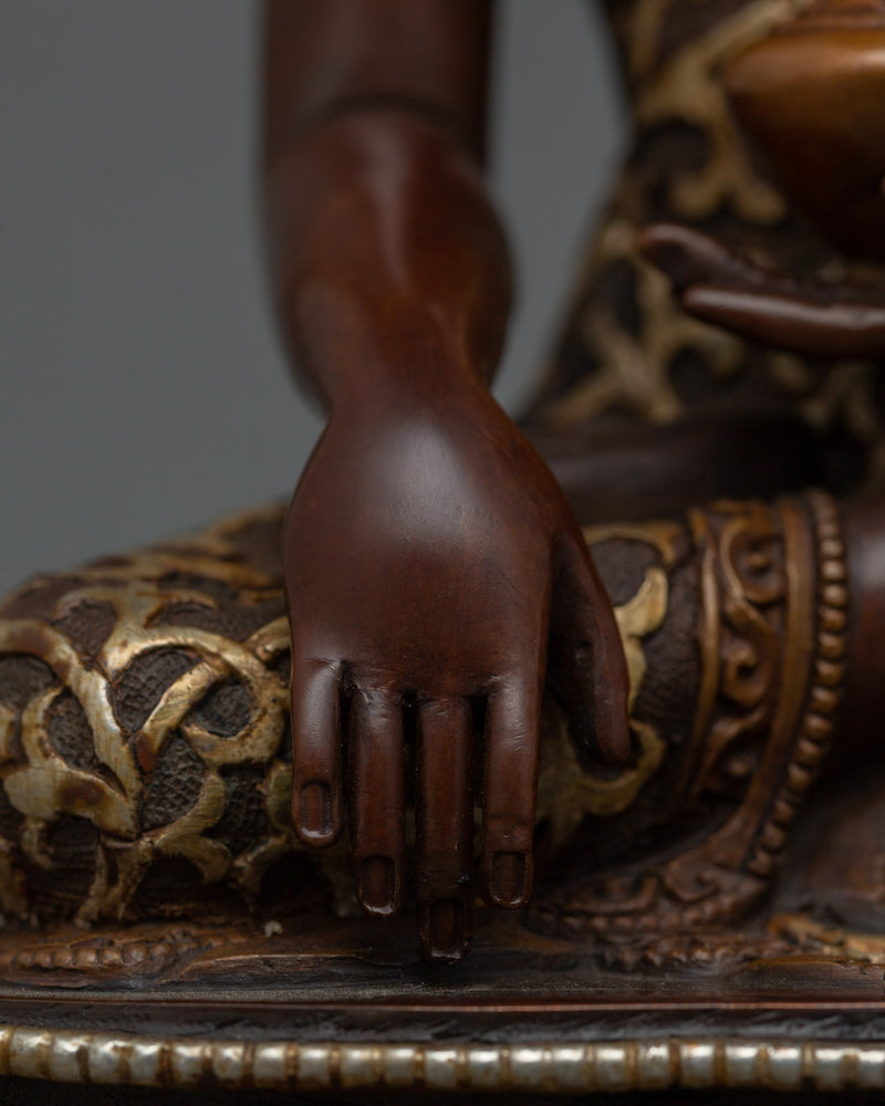 Small 7.5 Inch Shakyamuni Buddha Statue | Enlightened Artwork