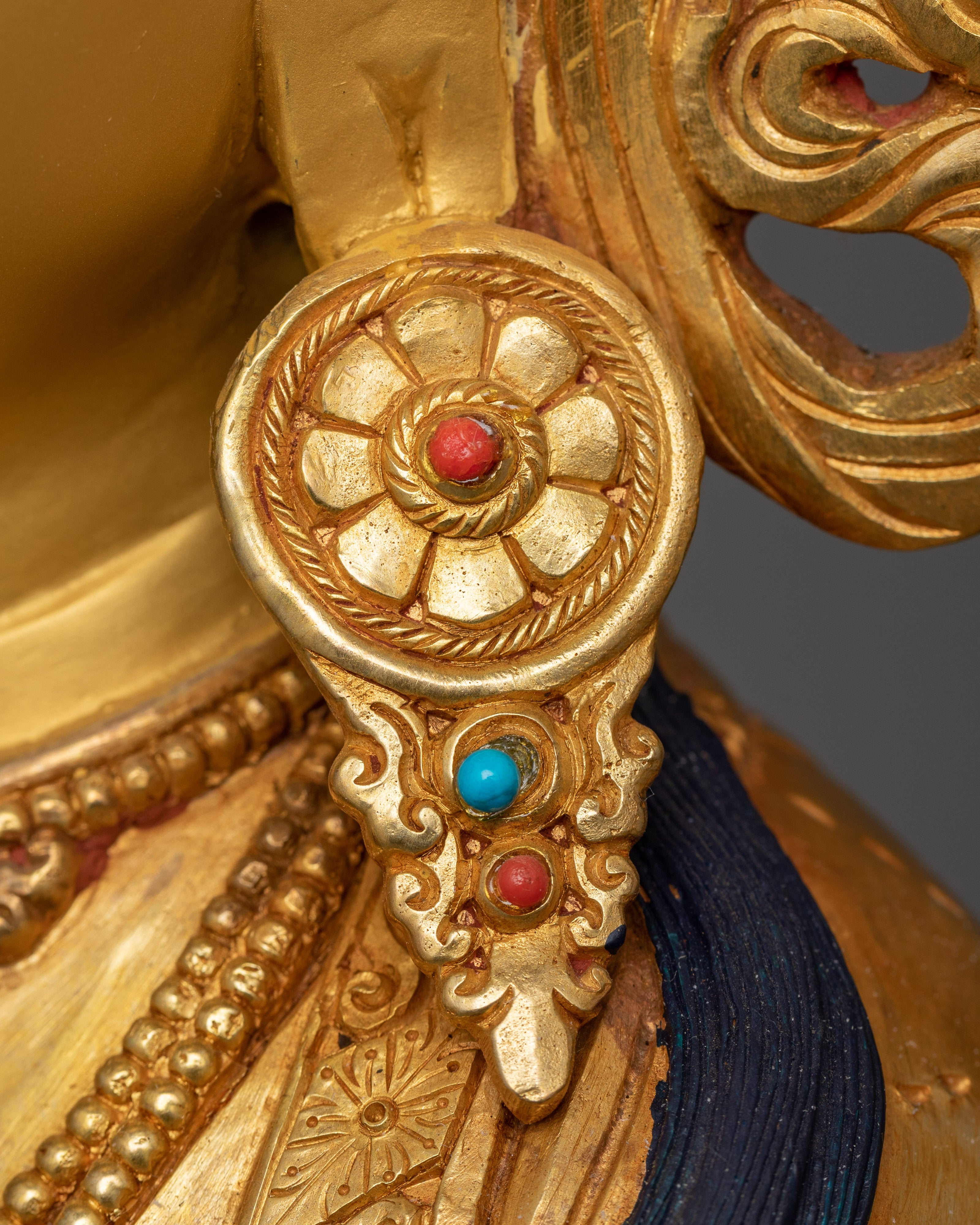 Tibetan four-Armed Buddhist Chenrezig Statue | Bodhisattva Deity of Compassion